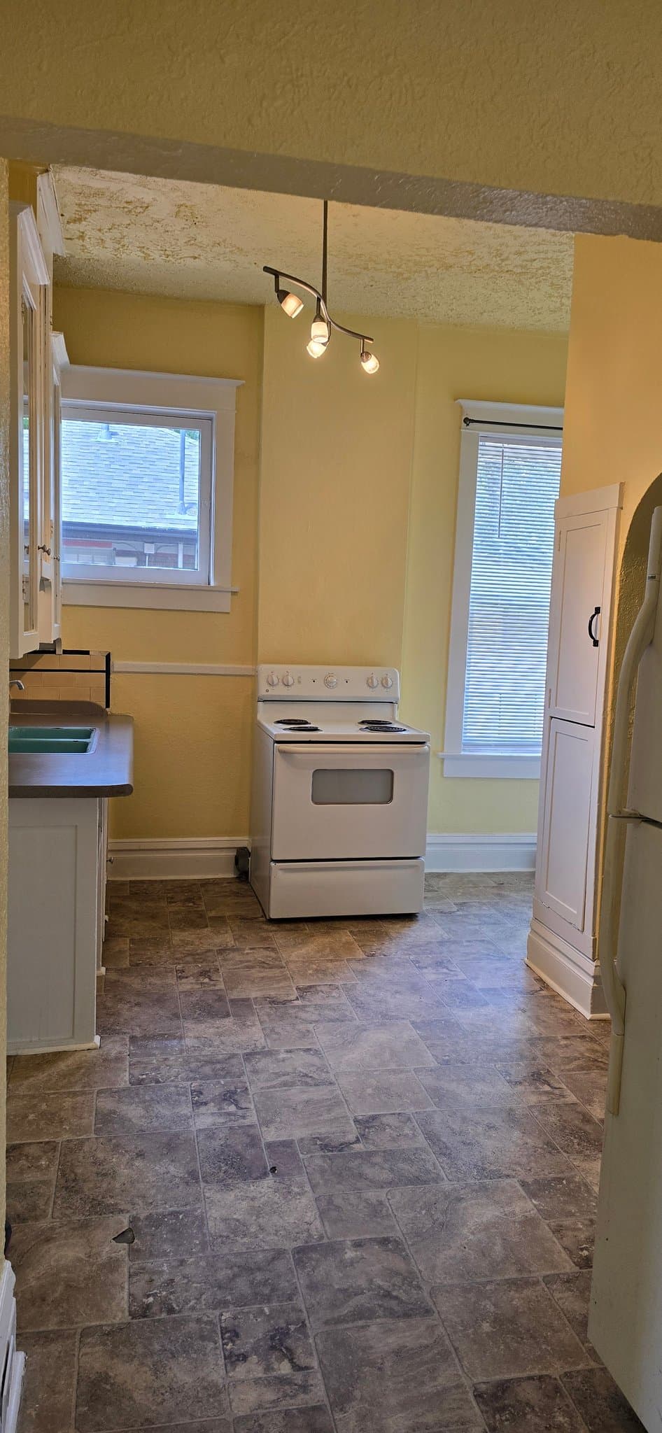 Salt Lake City Townhome: 1057 South 900 East