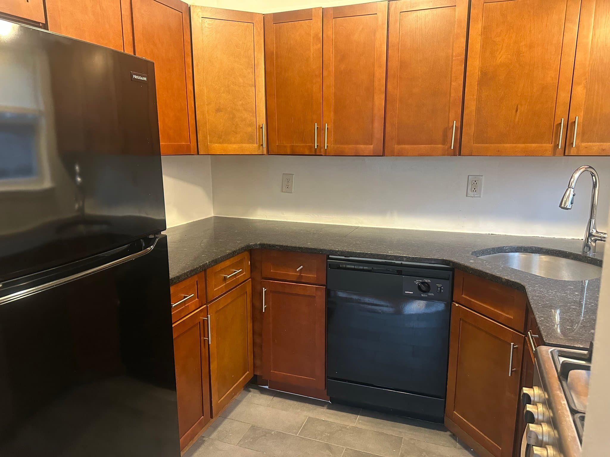 Irvington Apartment: 47-61 Bross Place