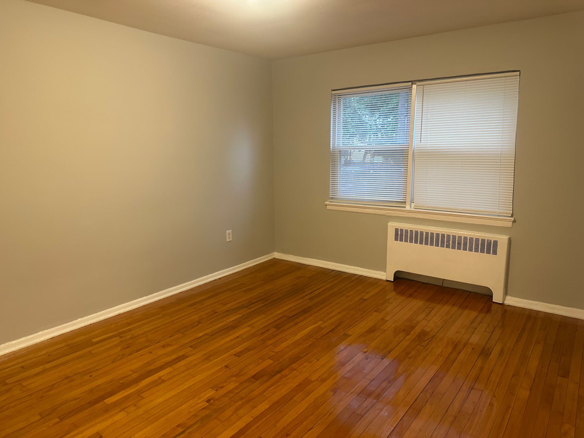 Irvington Apartment: 47-61 Bross Place