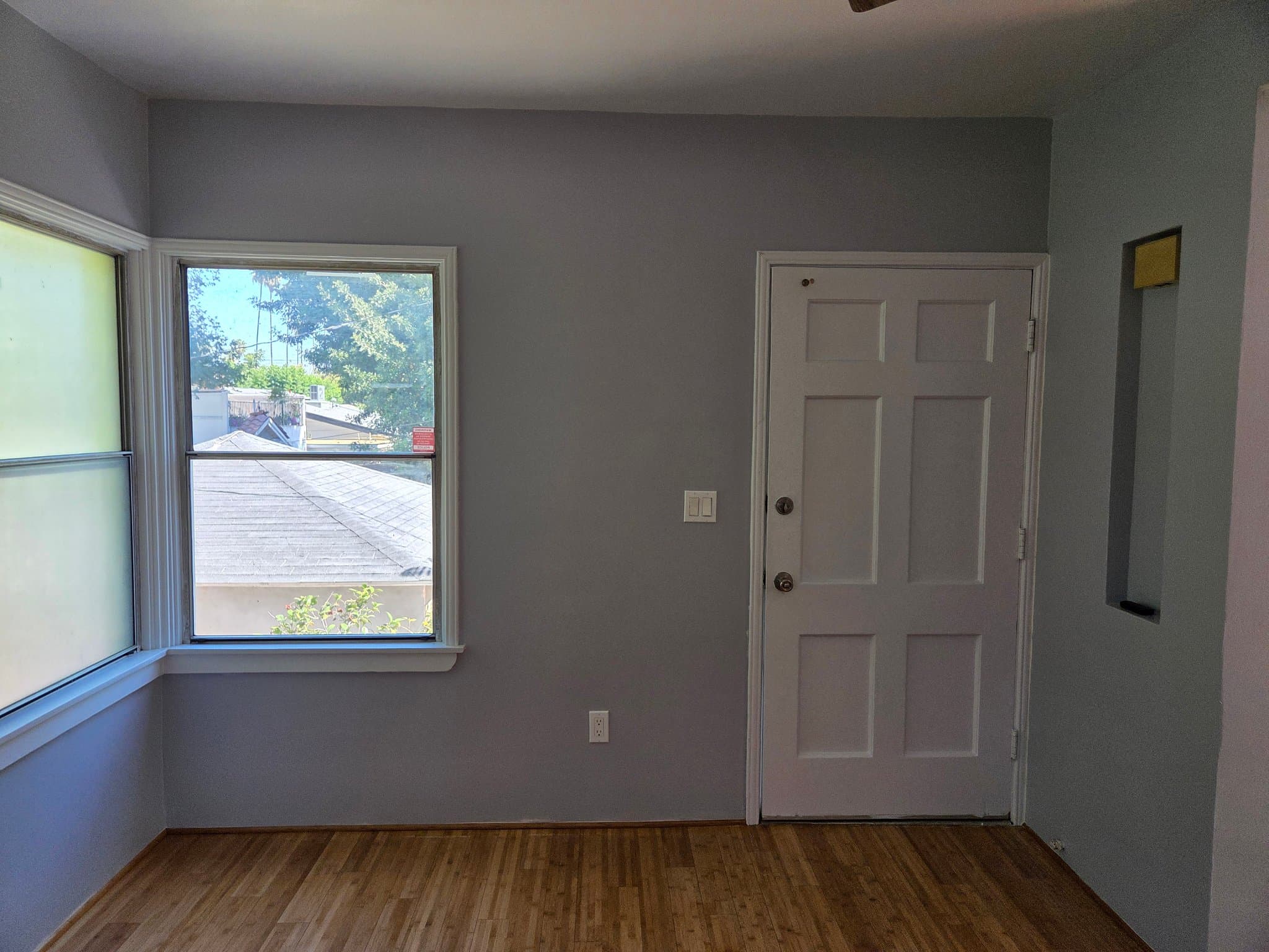 Canoga Park Other: 7316 Owensmouth Ave