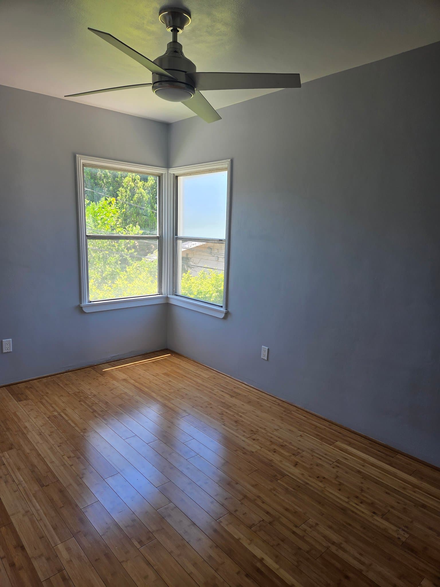Canoga Park Other: 7316 Owensmouth Ave