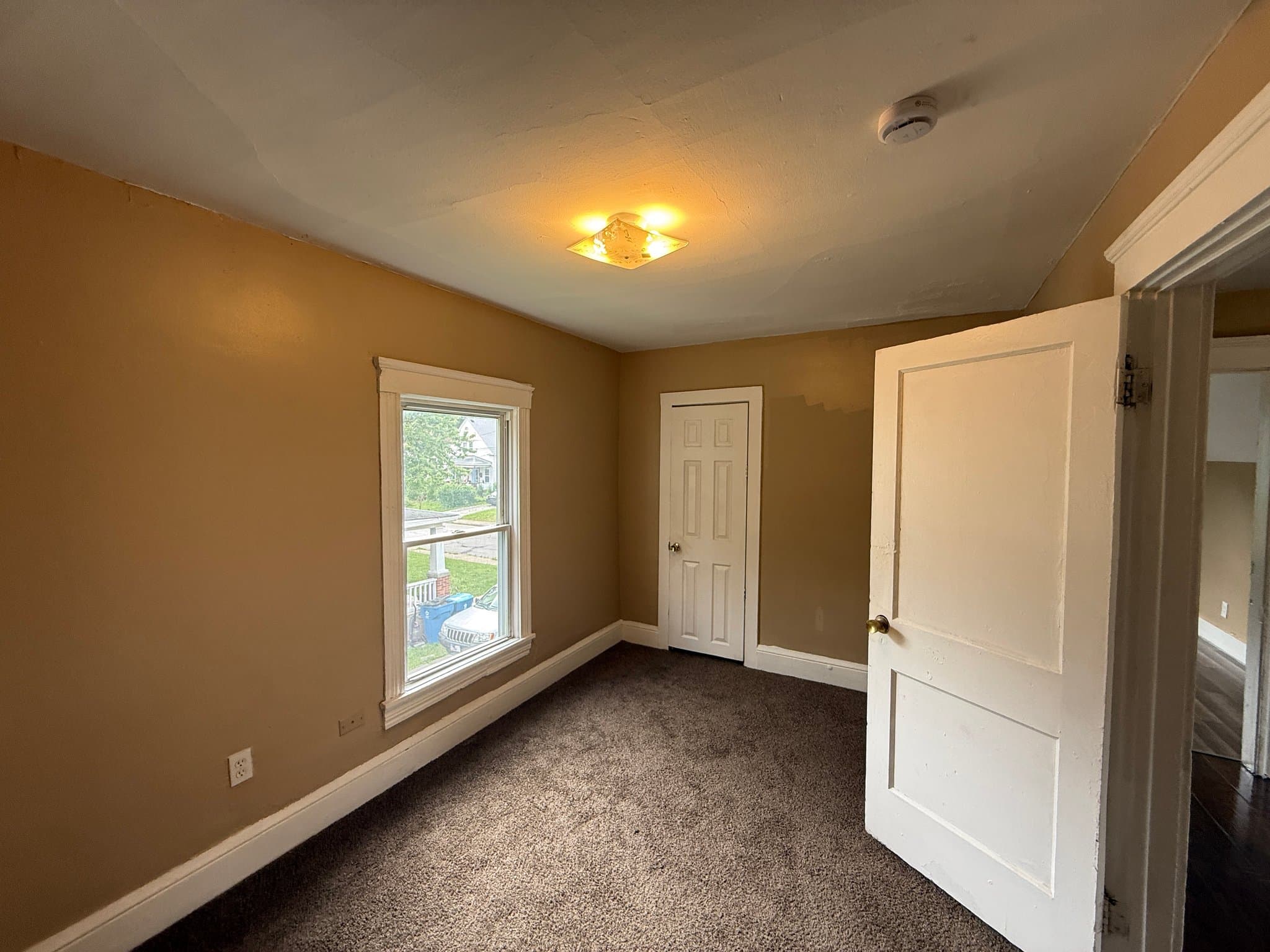 Lorain Multiplex: 522 W 23rd St
