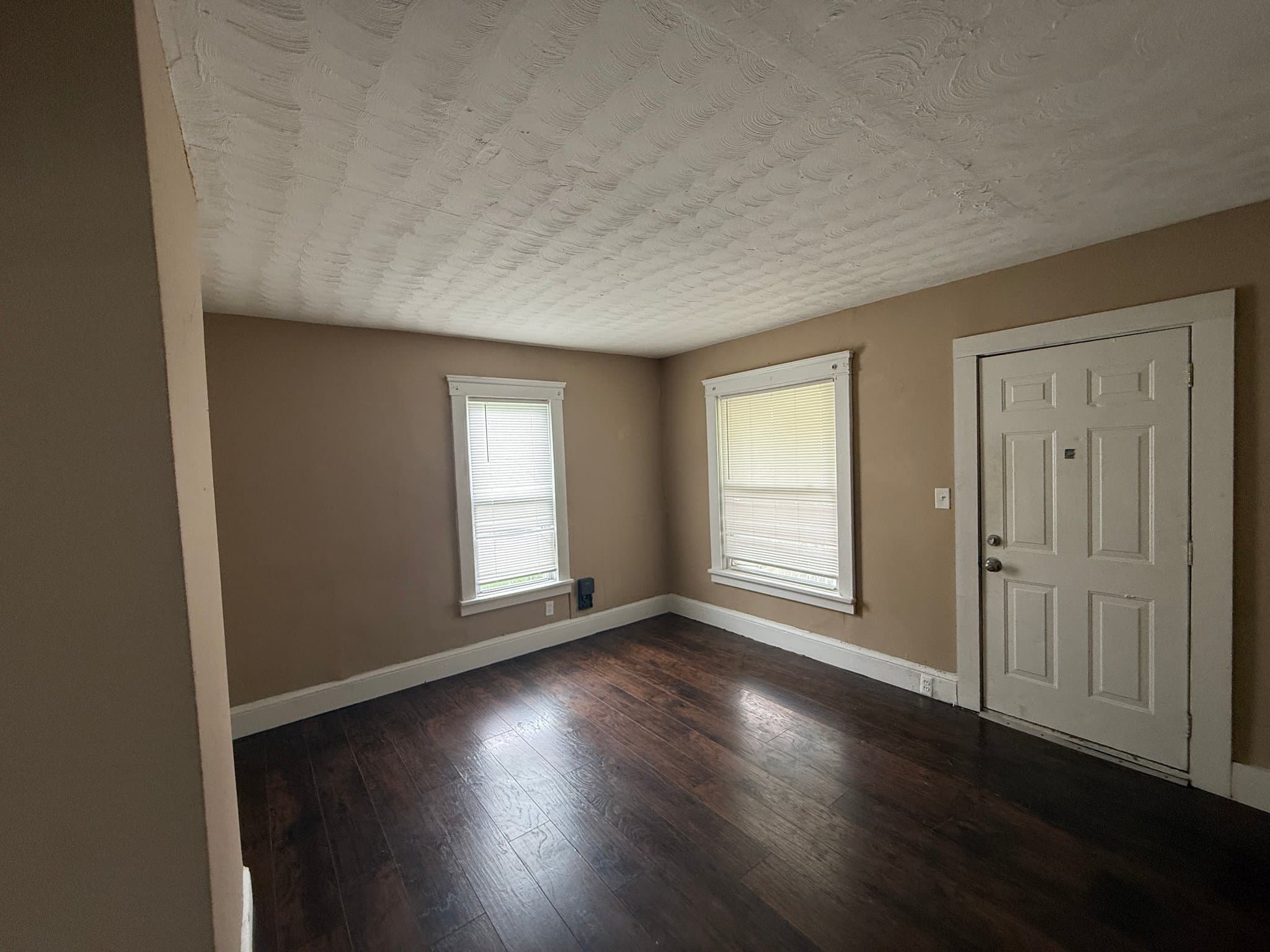 Lorain Multiplex: 522 W 23rd St