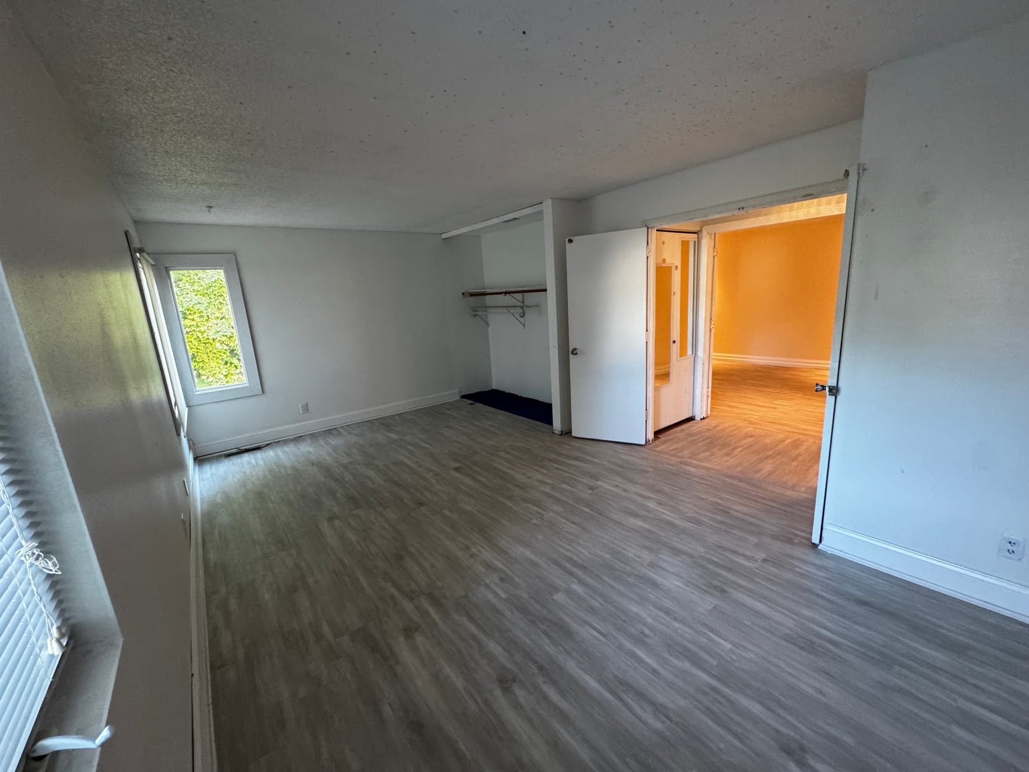 Woodbury Condo: 272 Cambria CT