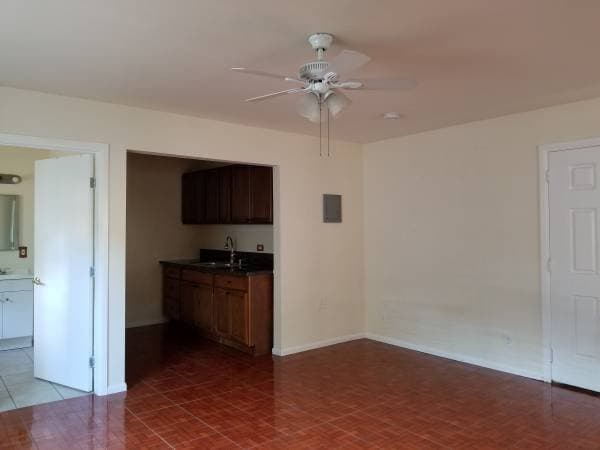 Burbank Other: 206 W. Cedar Ave