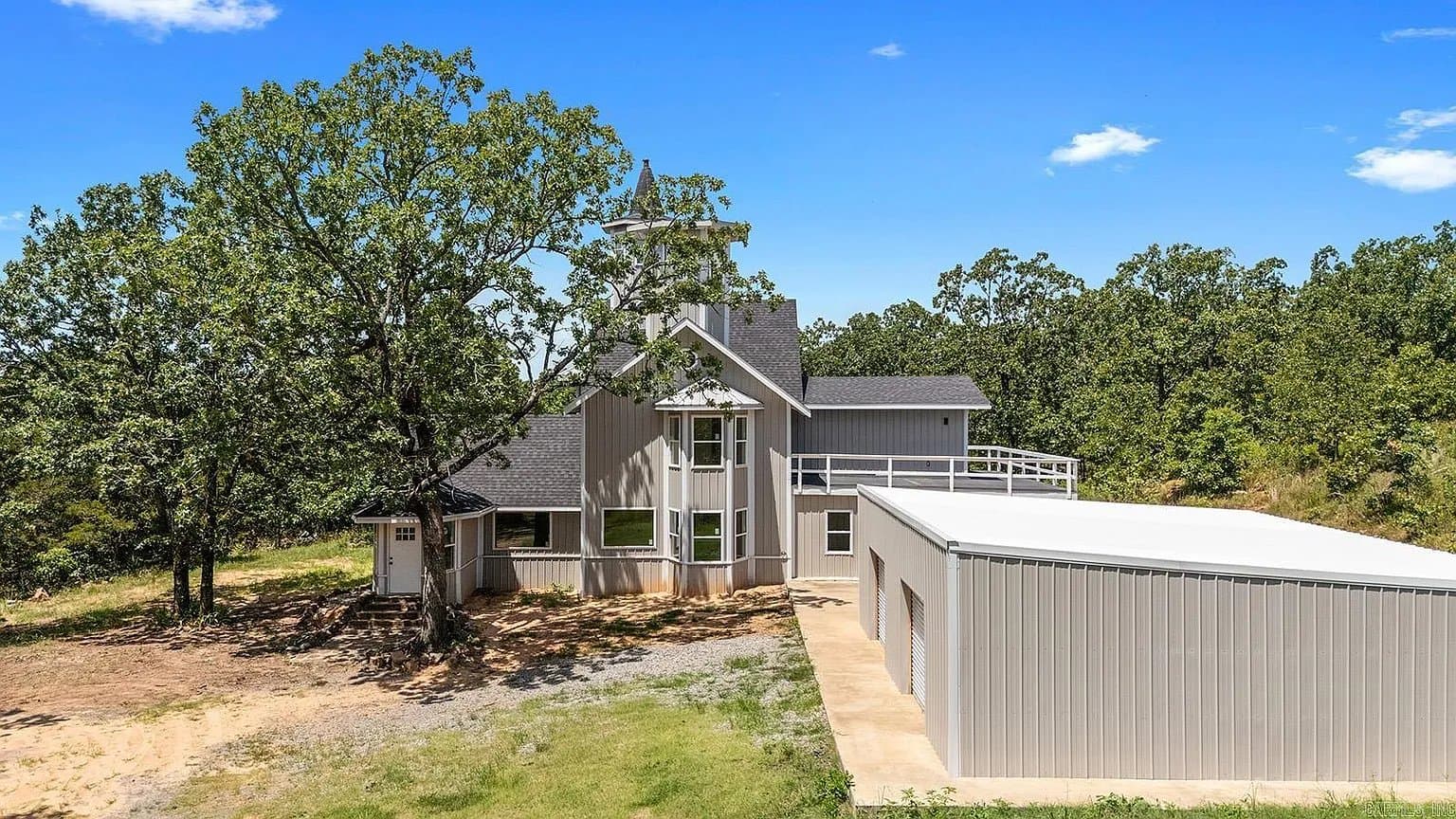 Vilonia House: 83 Dunn Hill Circle