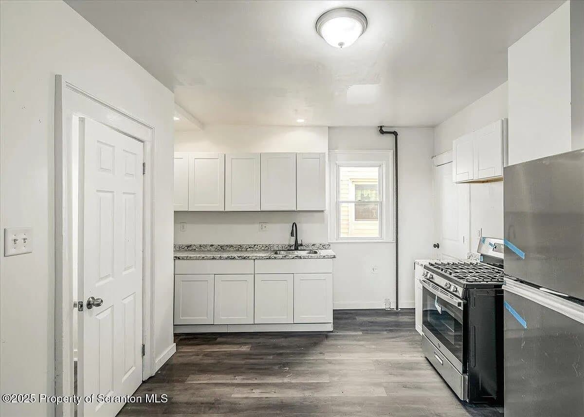 Scranton House: 1057 Euclid Ave