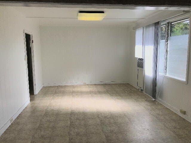 Honolulu House: 1655 Onipaa
