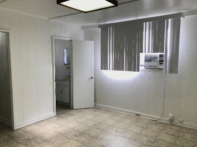 Honolulu House: 1655 Onipaa