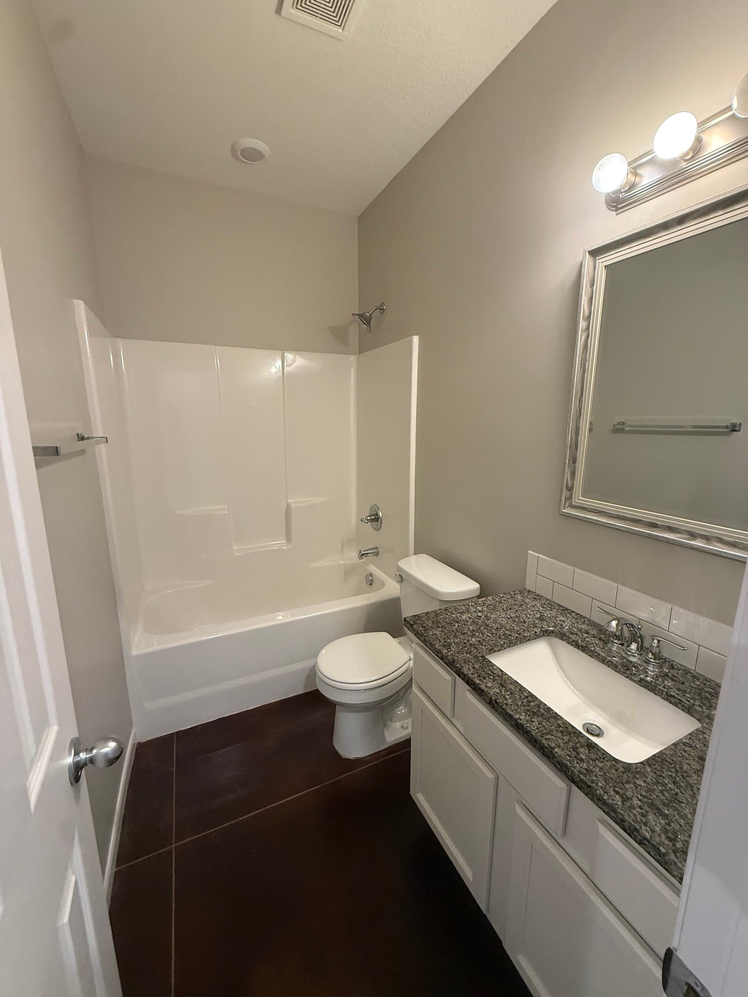 Kechi Townhome: 614 N Grandstone St