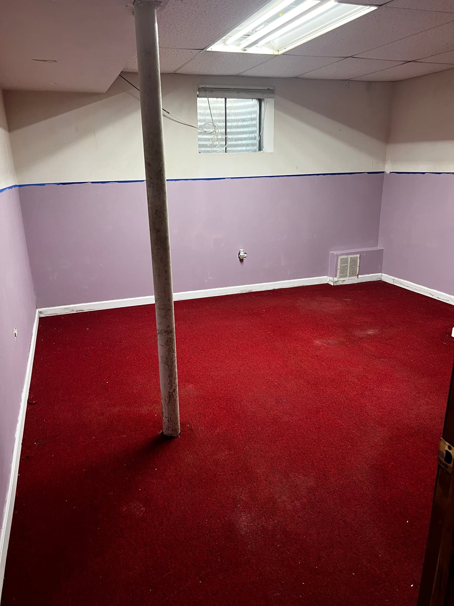 Waukegan House: 1072 S. Pleasant Hill Gate