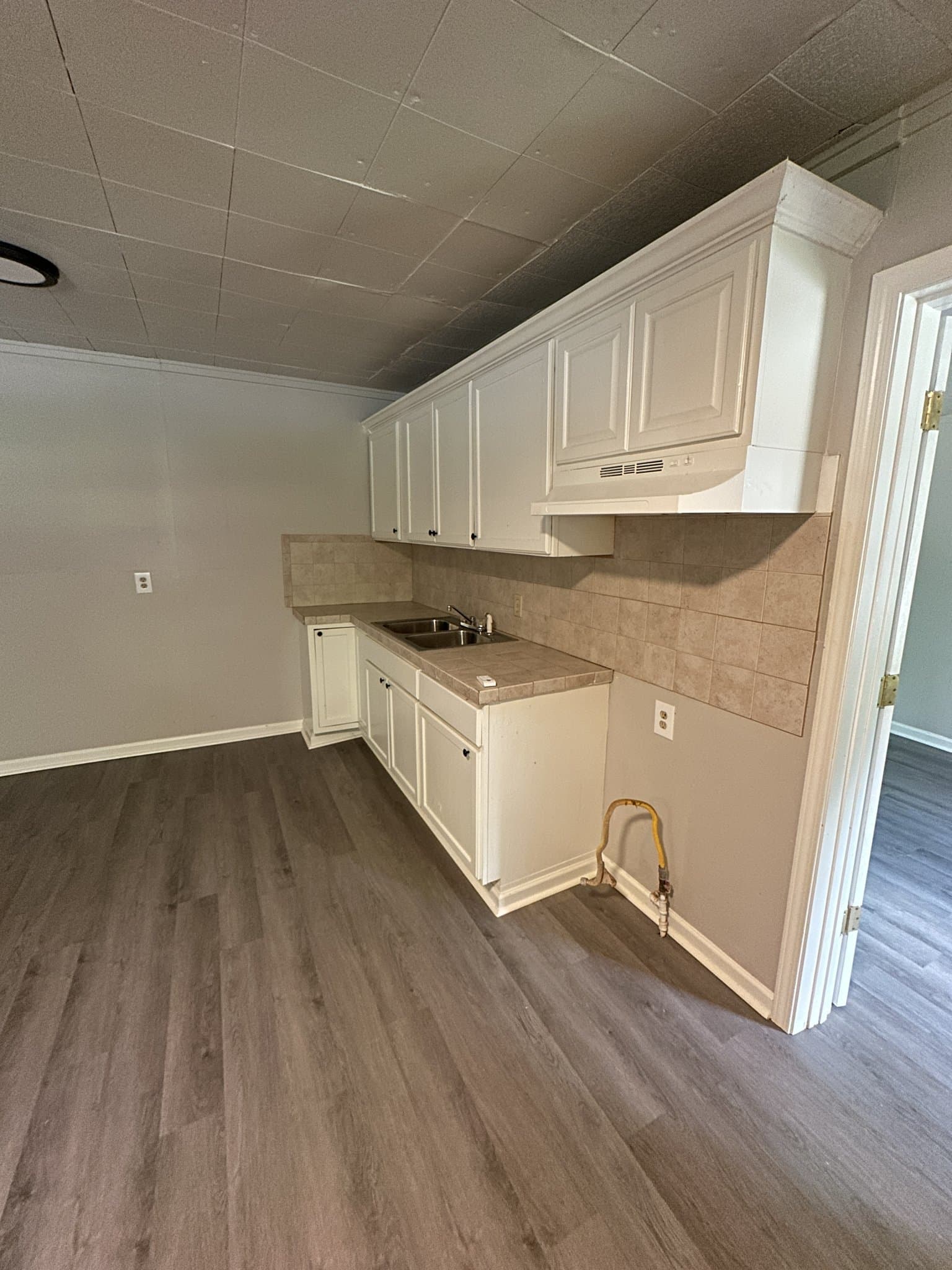 Little Rock Apartment: 1600 Cedar St