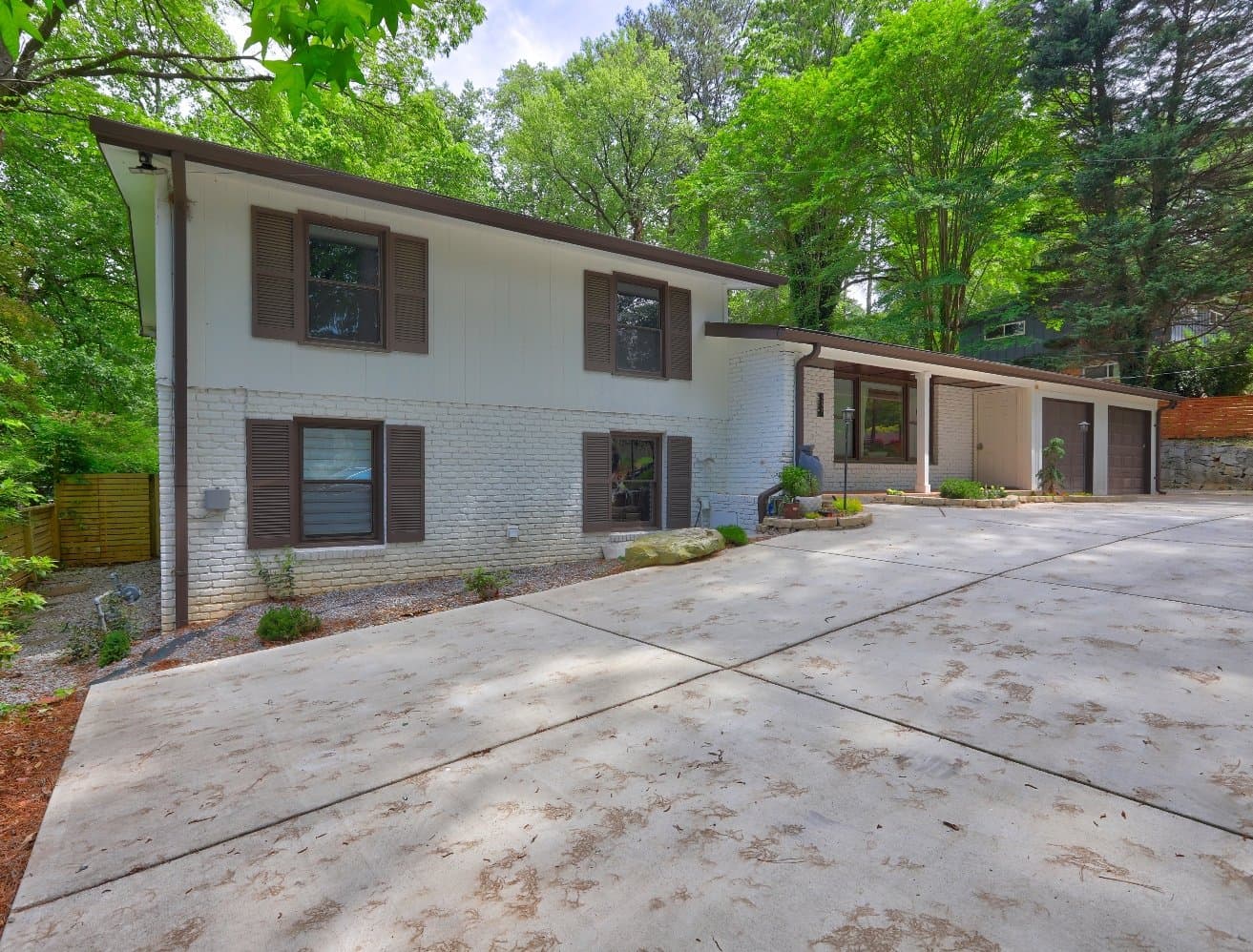 Atlanta Single Room: 3497 Northcrest Rd