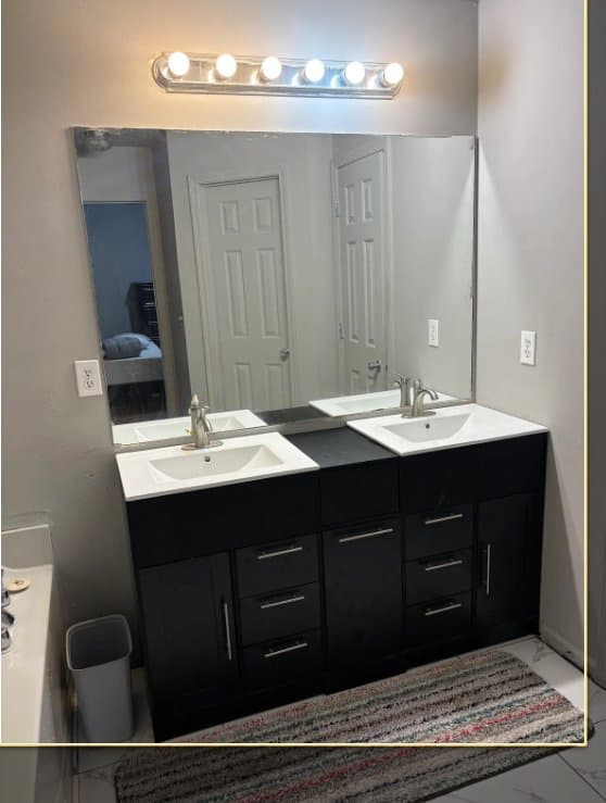 Riverdale Single Room: 7139 Highway 85