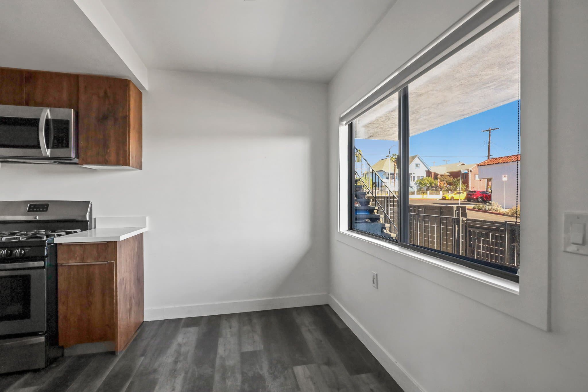 Los Angeles Apartment: 215 N Fickett Street