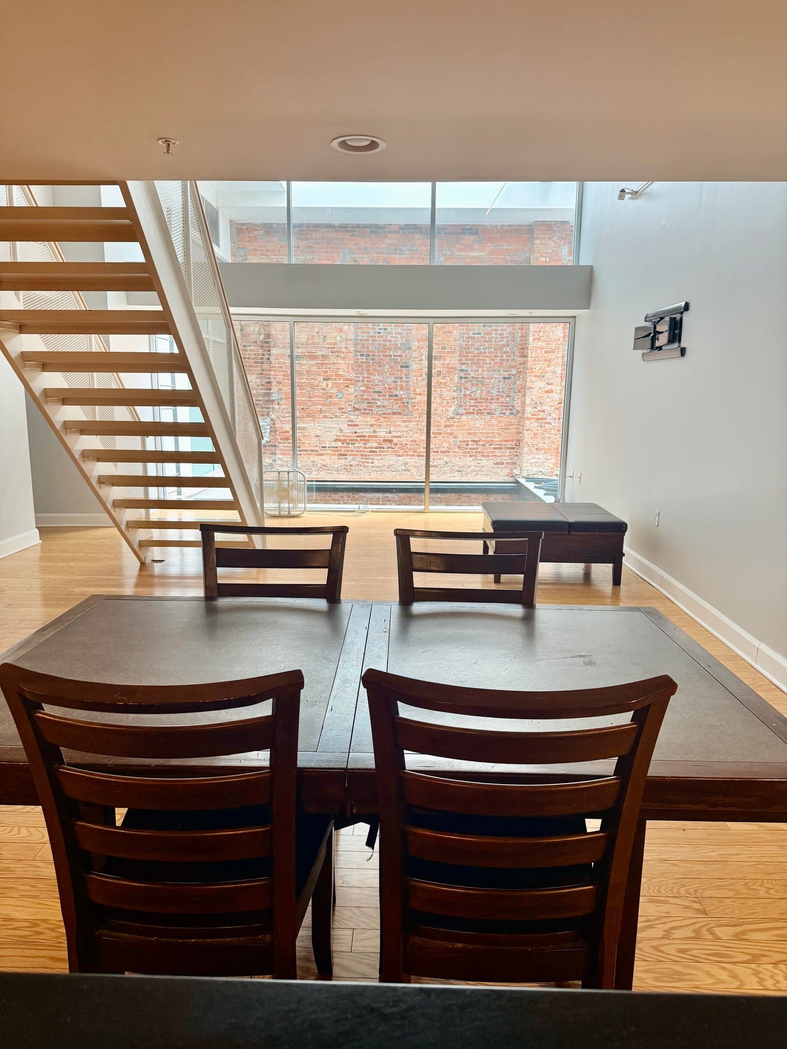Columbus Condo: 106 N High St
