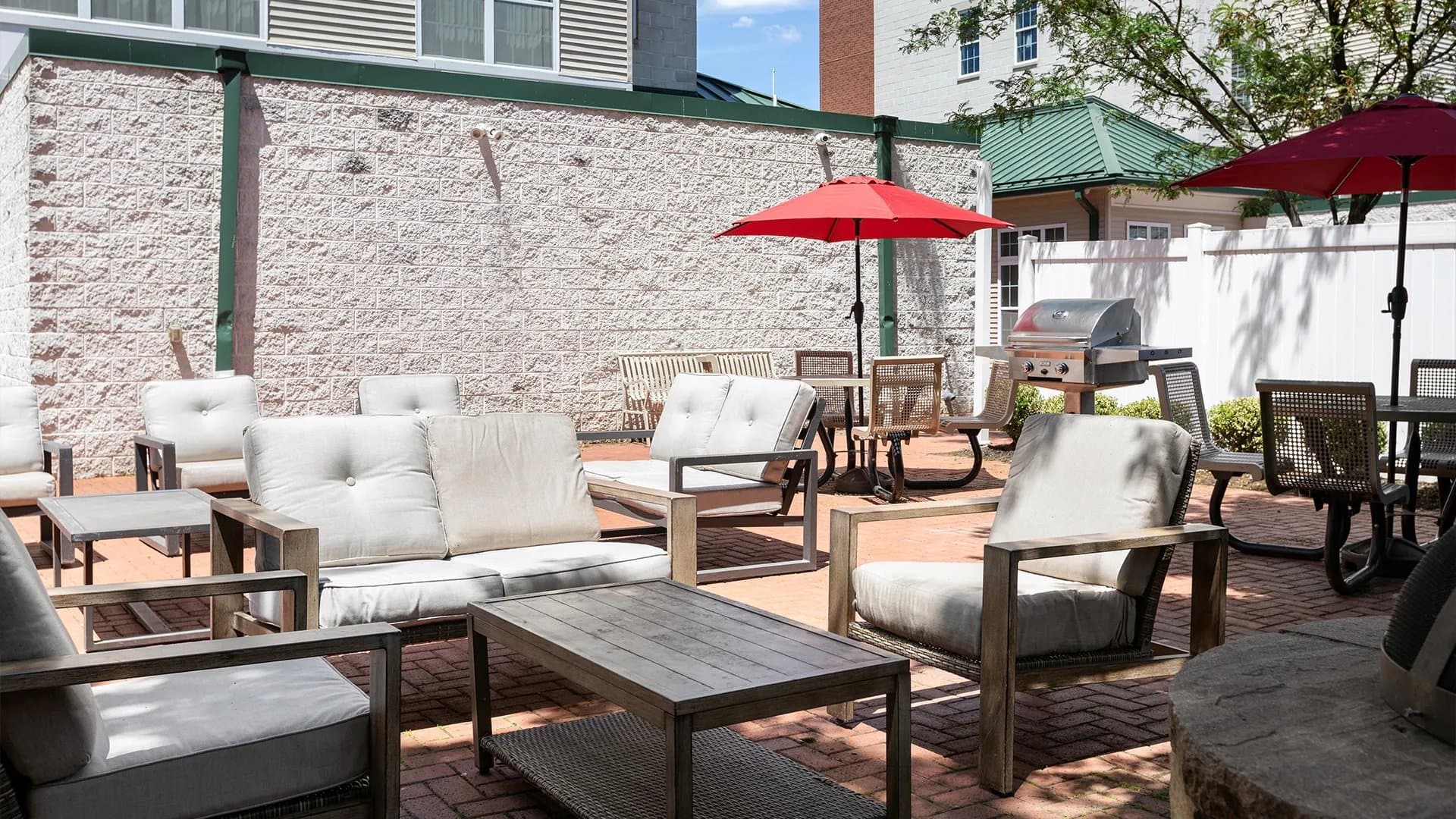 Bayonne Apartment: 42 John F Kennedy Blvd