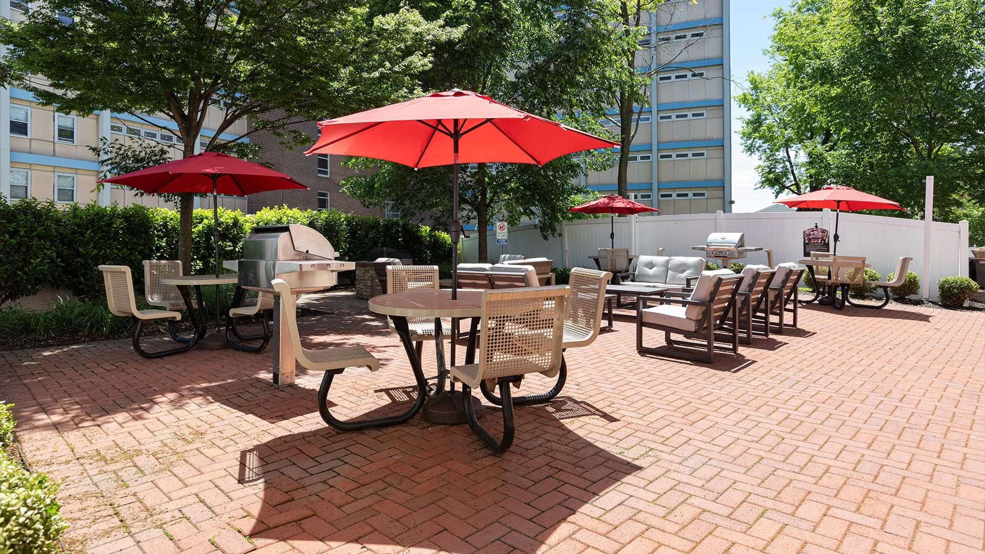 Bayonne Apartment: 42 John F Kennedy Blvd