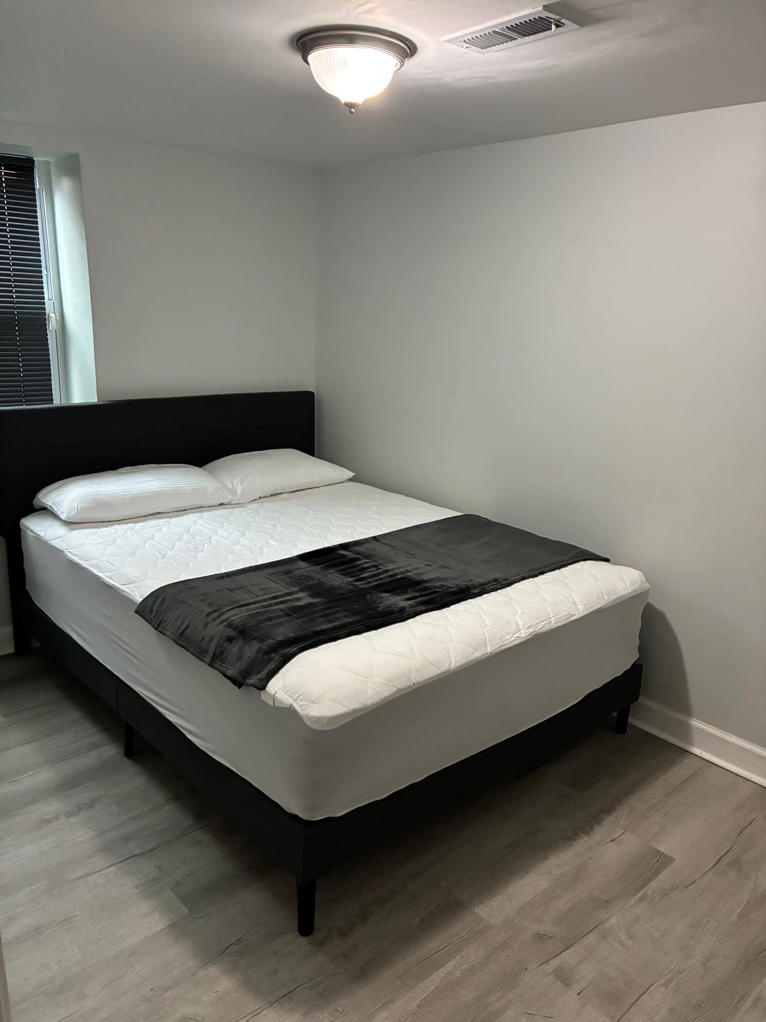 Baltimore Single Room: Utilities included Free Wi-Fi internet 0