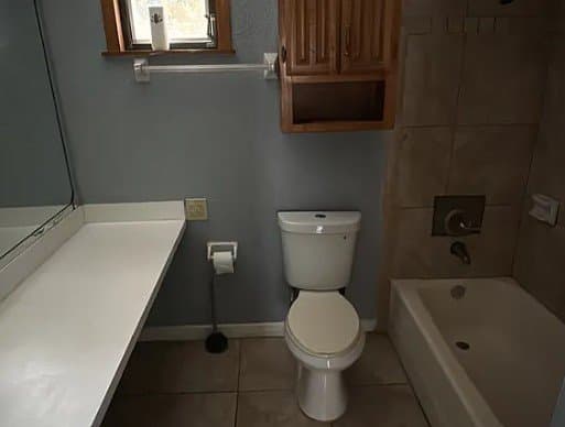Palm Beach Gardens Single Room: 9242 Green Meadows Way
