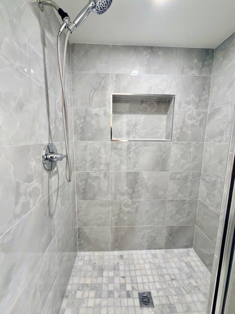 Glendale Apartment: 1595 E. Chevy Chase Drive Glendale, CA 91206