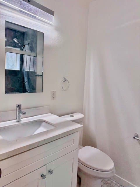 Glendale Apartment: 1595 E. Chevy Chase Drive Glendale, CA 91206