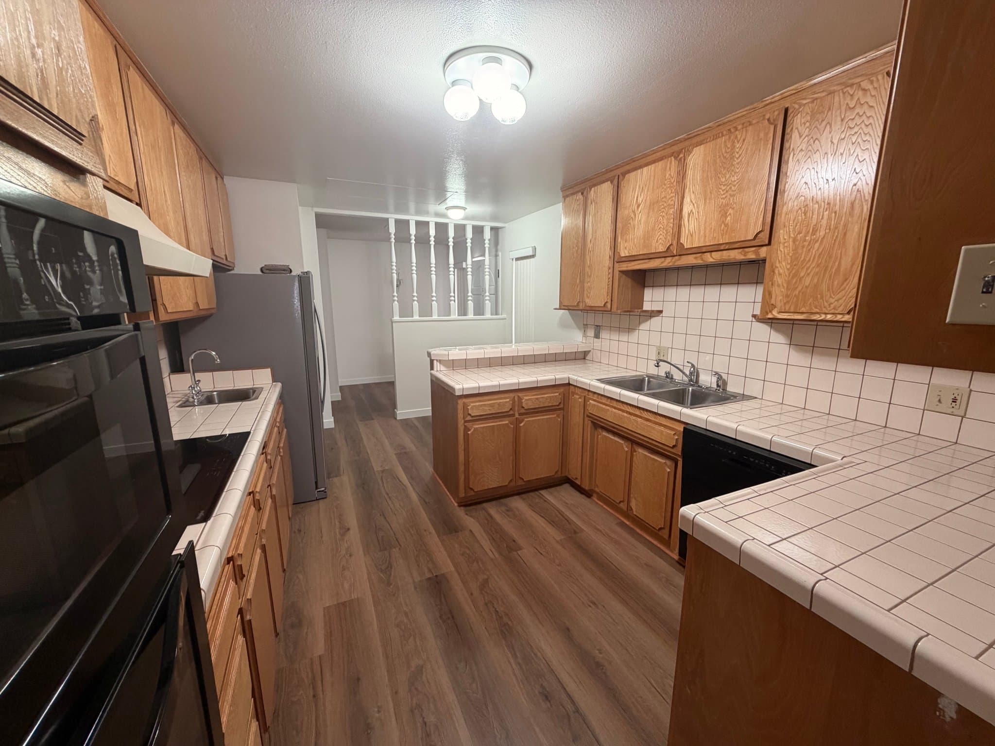 Oceanside House: 1723 Ivy Road