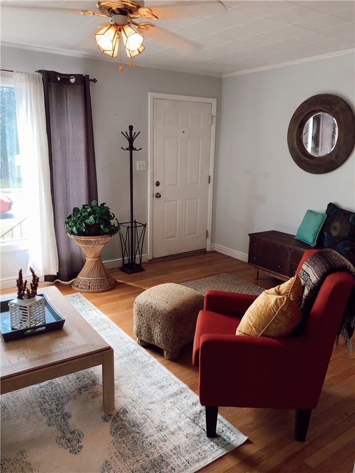 Provo Single Room: 855 E 400 S