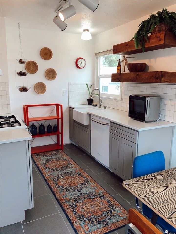 Provo Single Room: 855 E 400 S