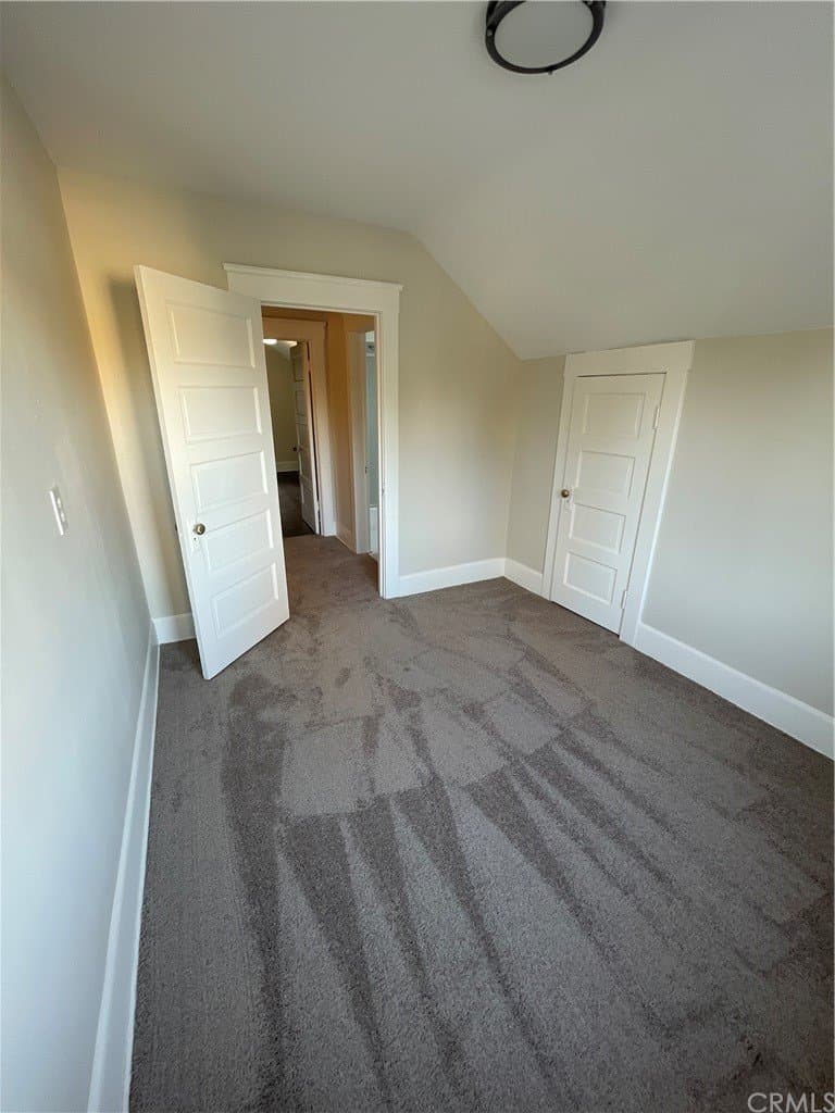 Riverside Single Room: 4405 12th street, Riverside, California 92501