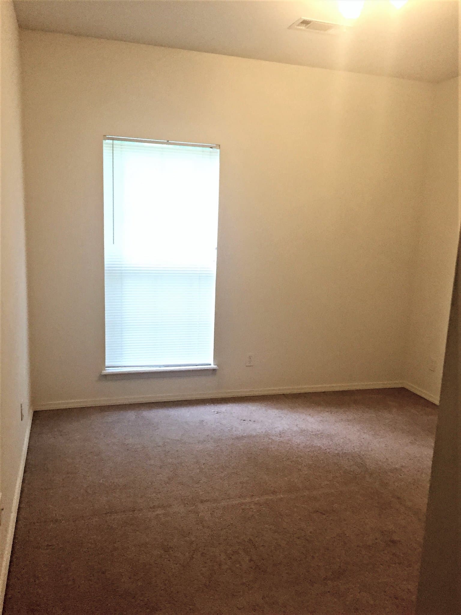 Fayetteville Apartment: 1786 N Gregg Ave