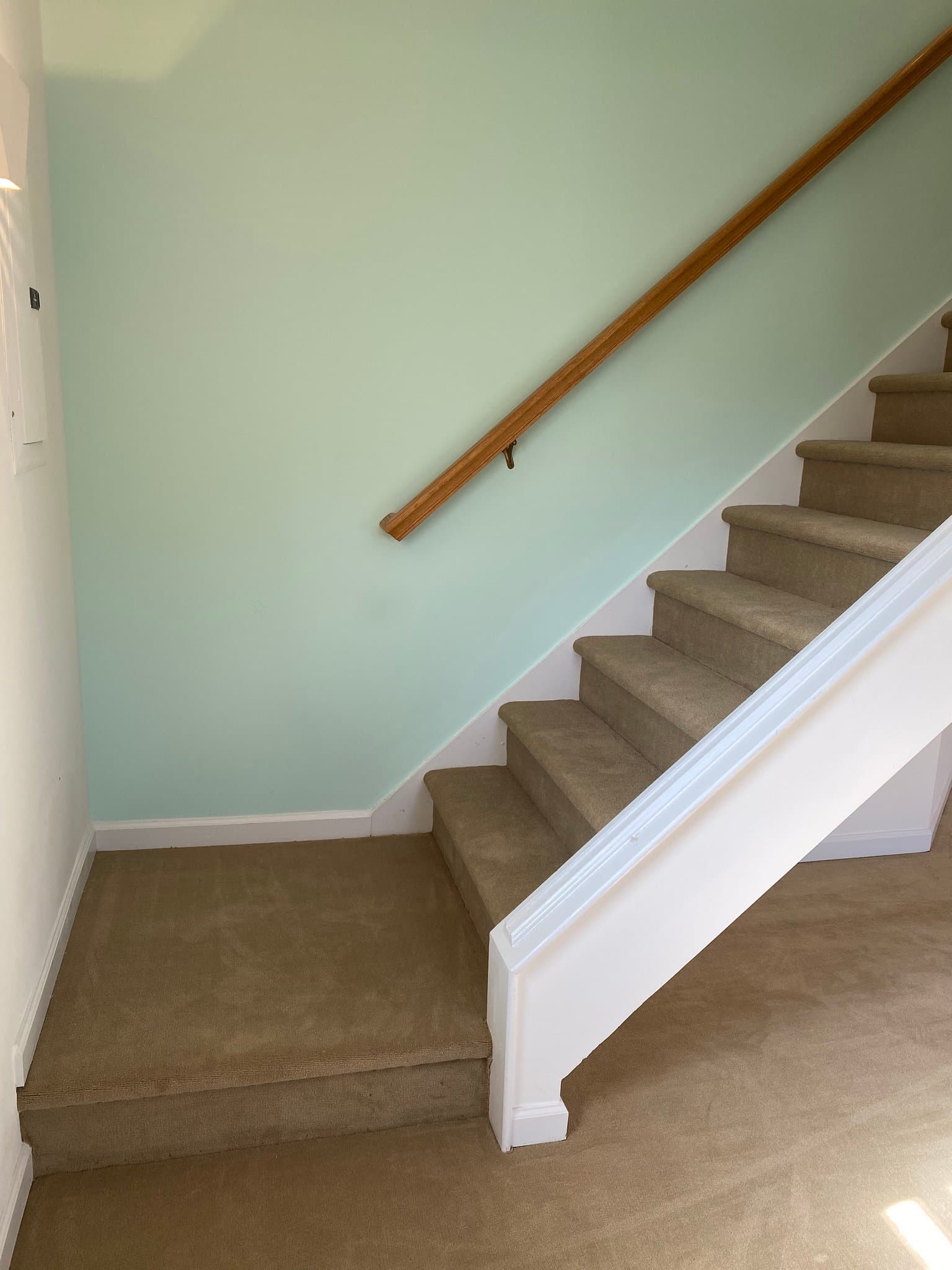 Greenwich Apartment: 18 Berrian Place