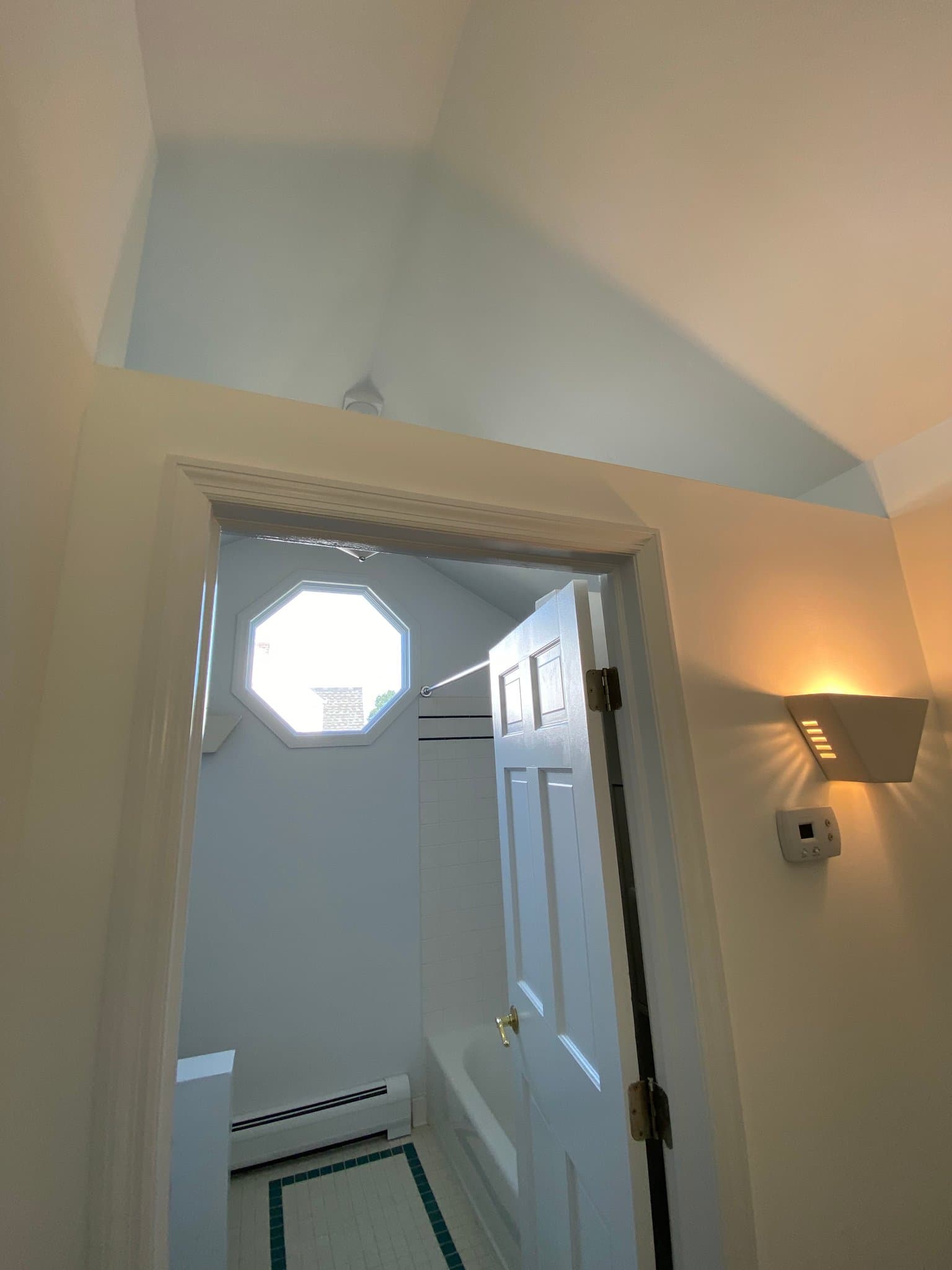 Greenwich Apartment: 18 Berrian Place