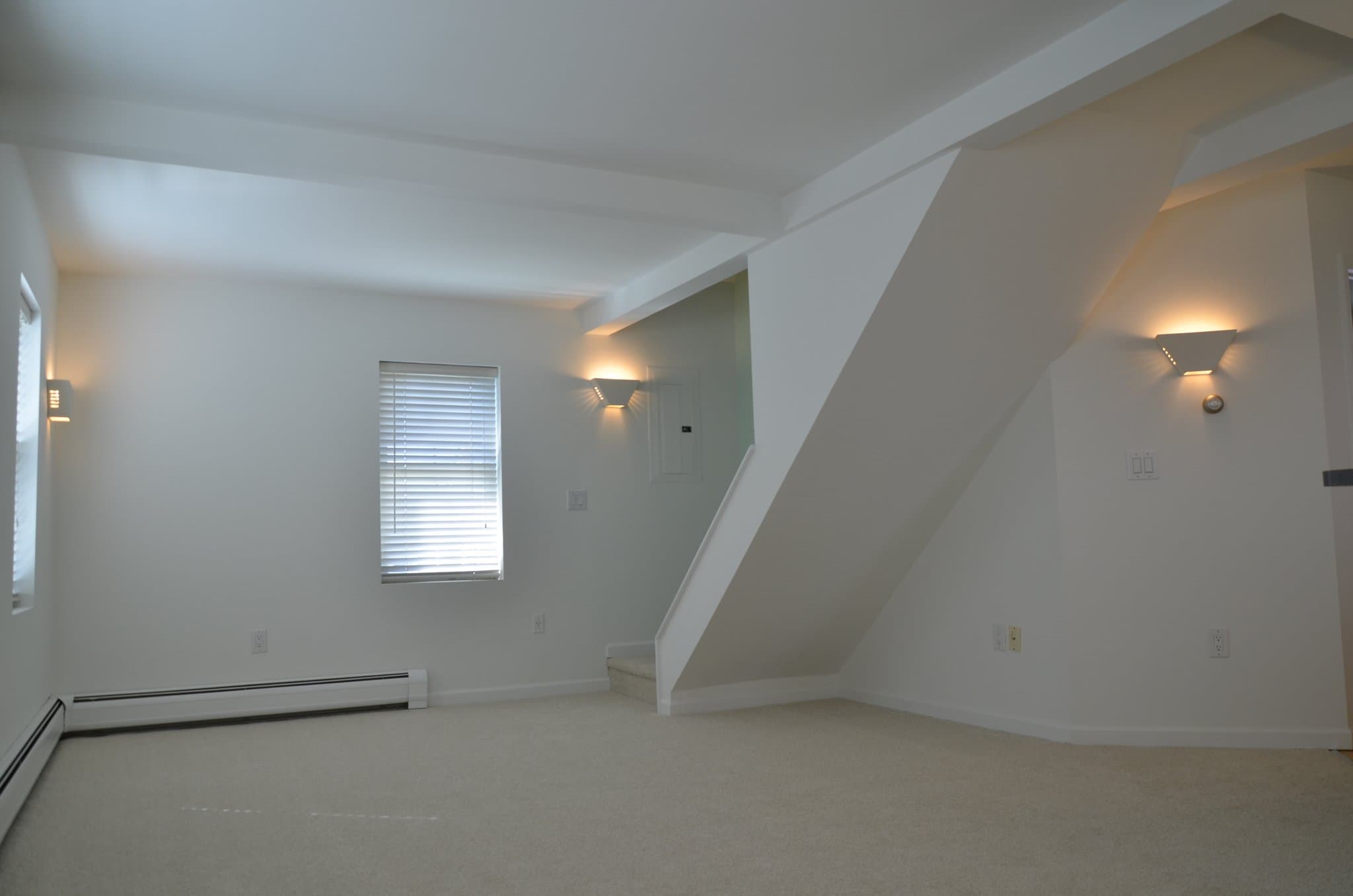 Greenwich Apartment: 18 Berrian Place