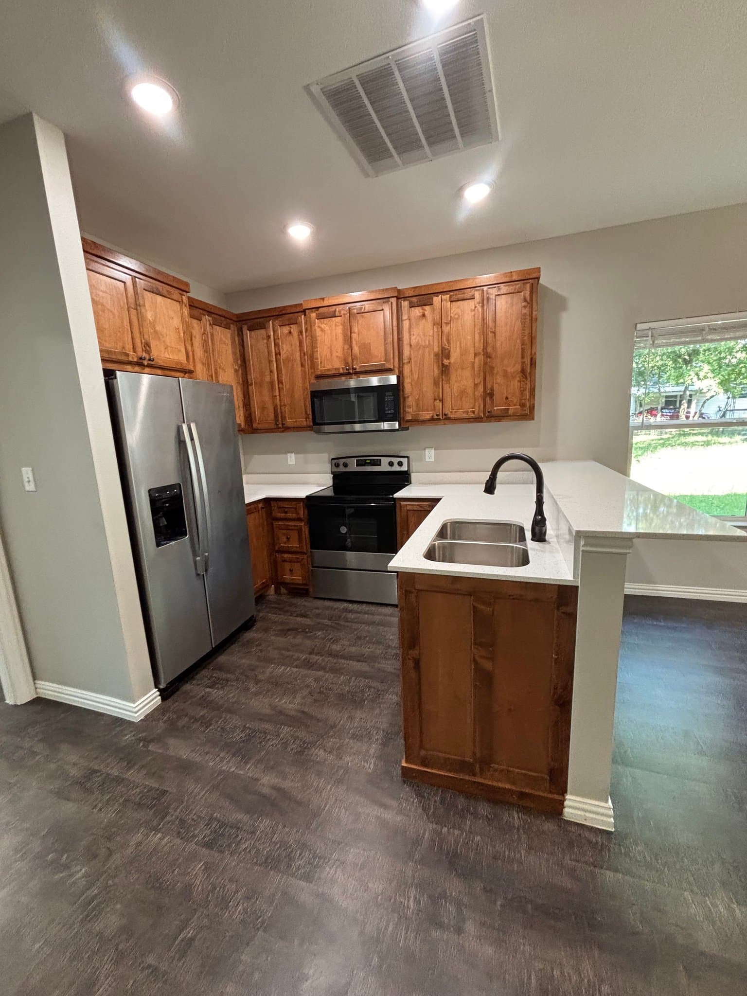 Stephenville Townhome: 1136 W Shirley St