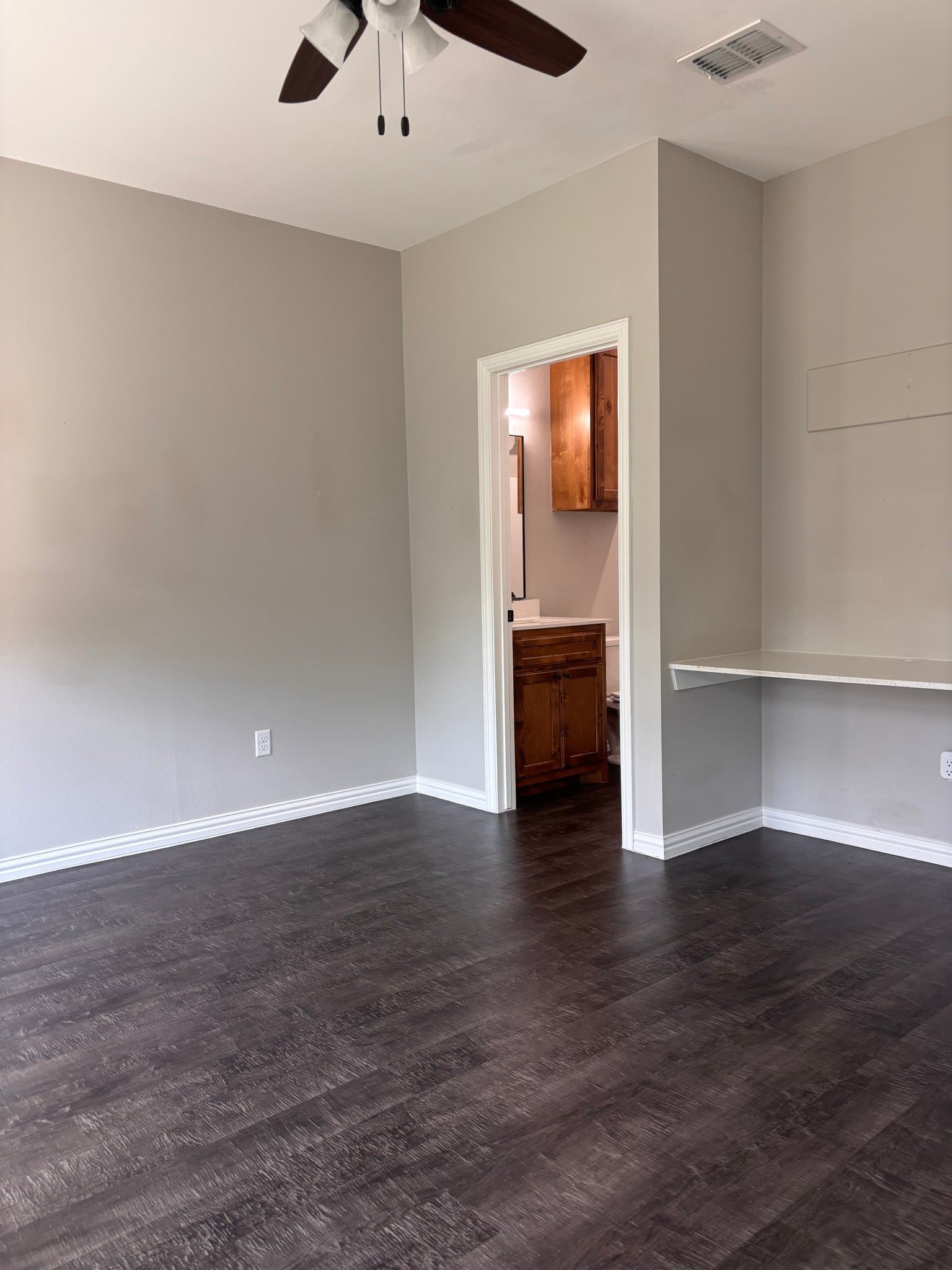 Stephenville Townhome: 1136 W Shirley St