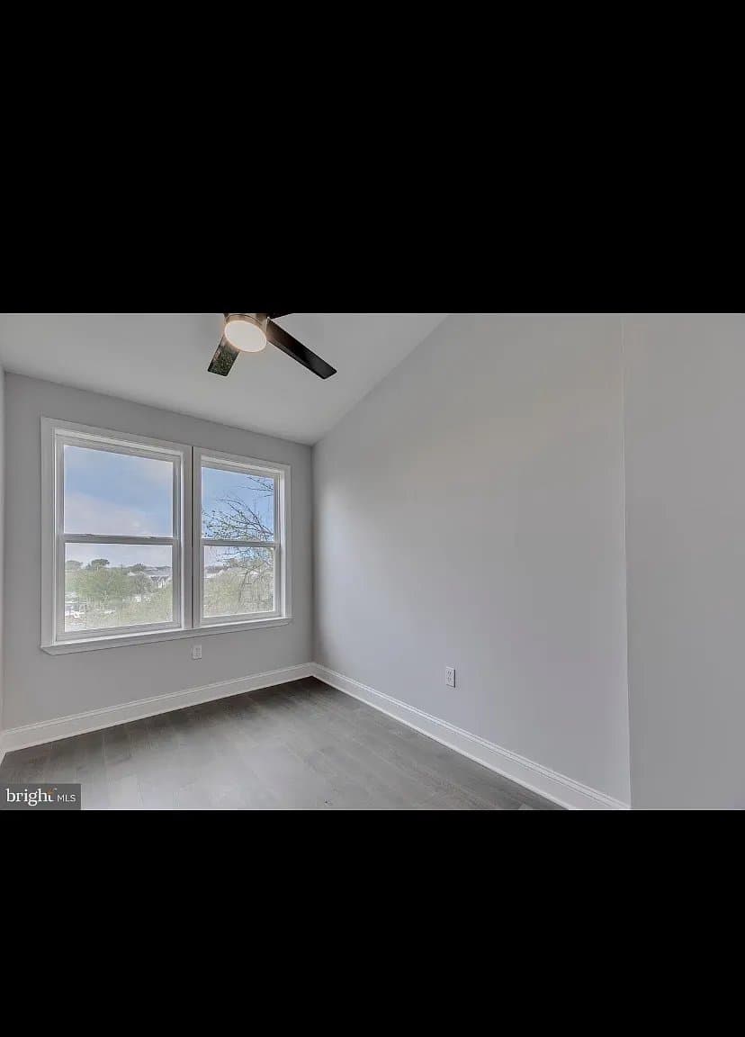 Washington Townhome: 5520 B Street SE