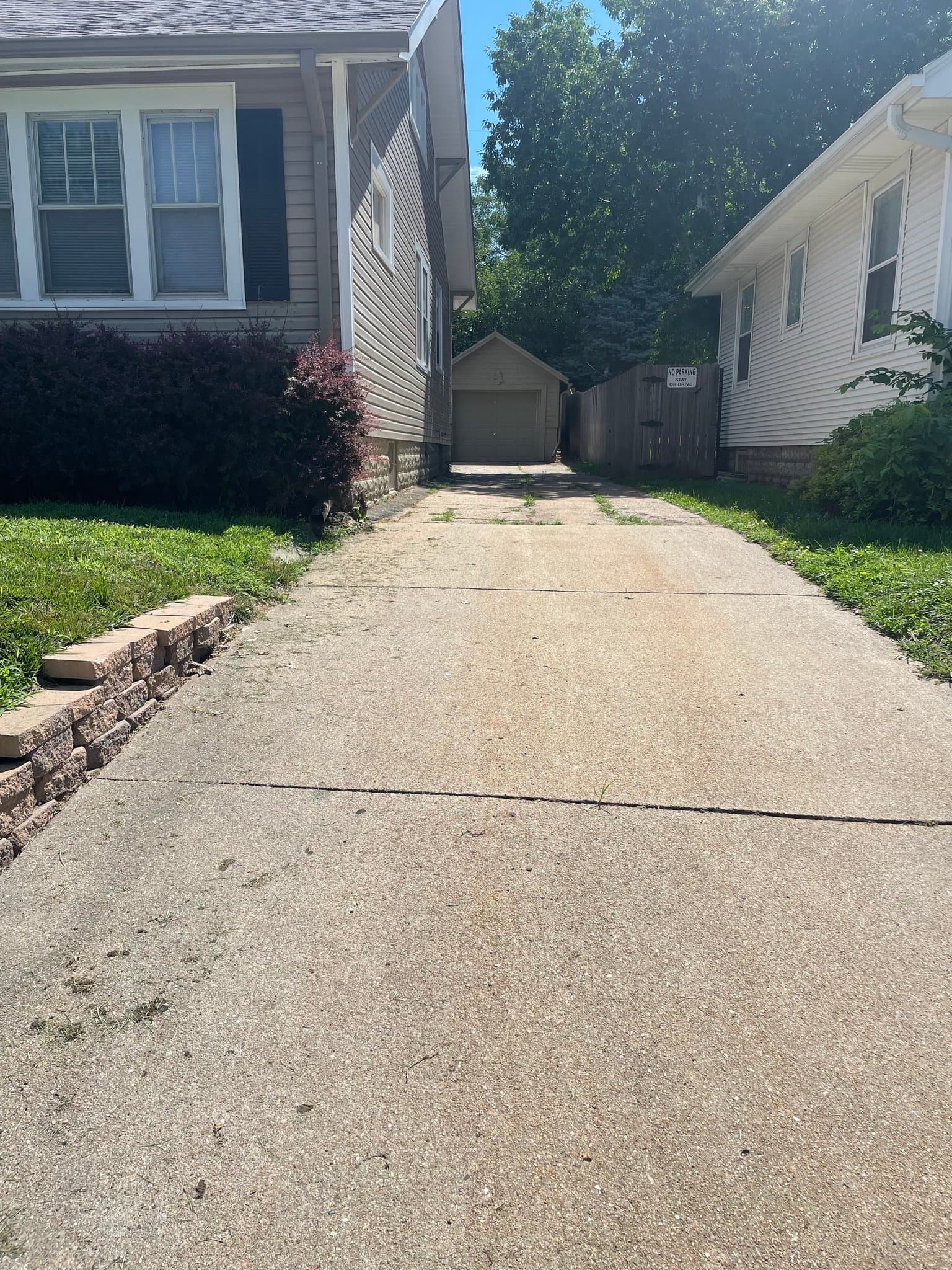 Omaha House: 3603 North 60 St