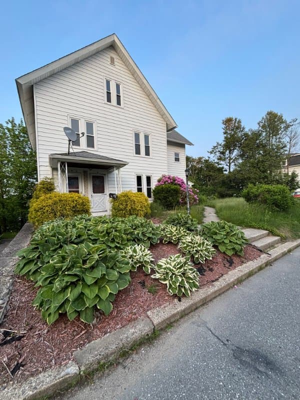 Millbury Condo: 24 Miles St