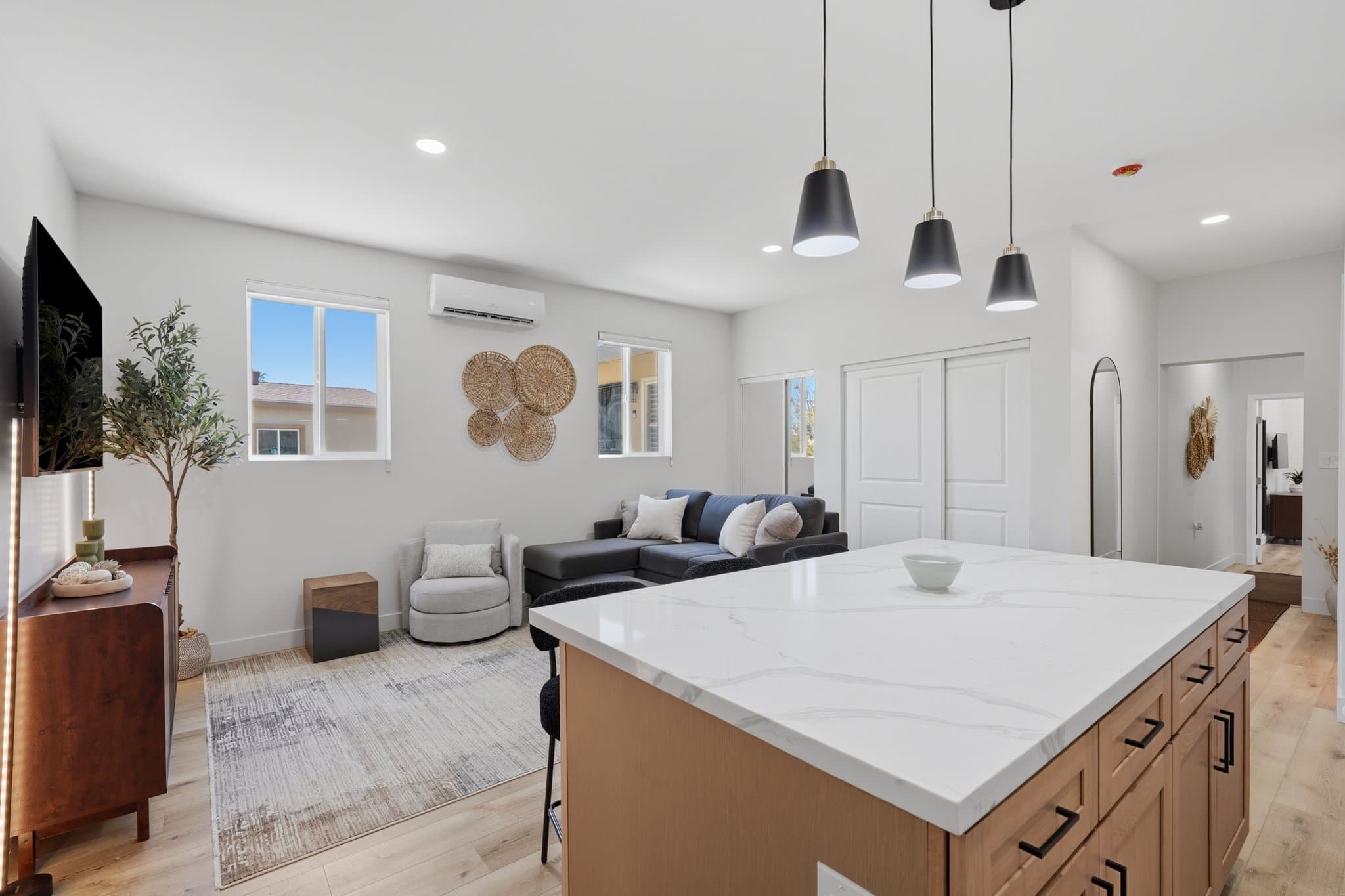 Chula Vista Multiplex: 1038 Second Avenue Unit #2