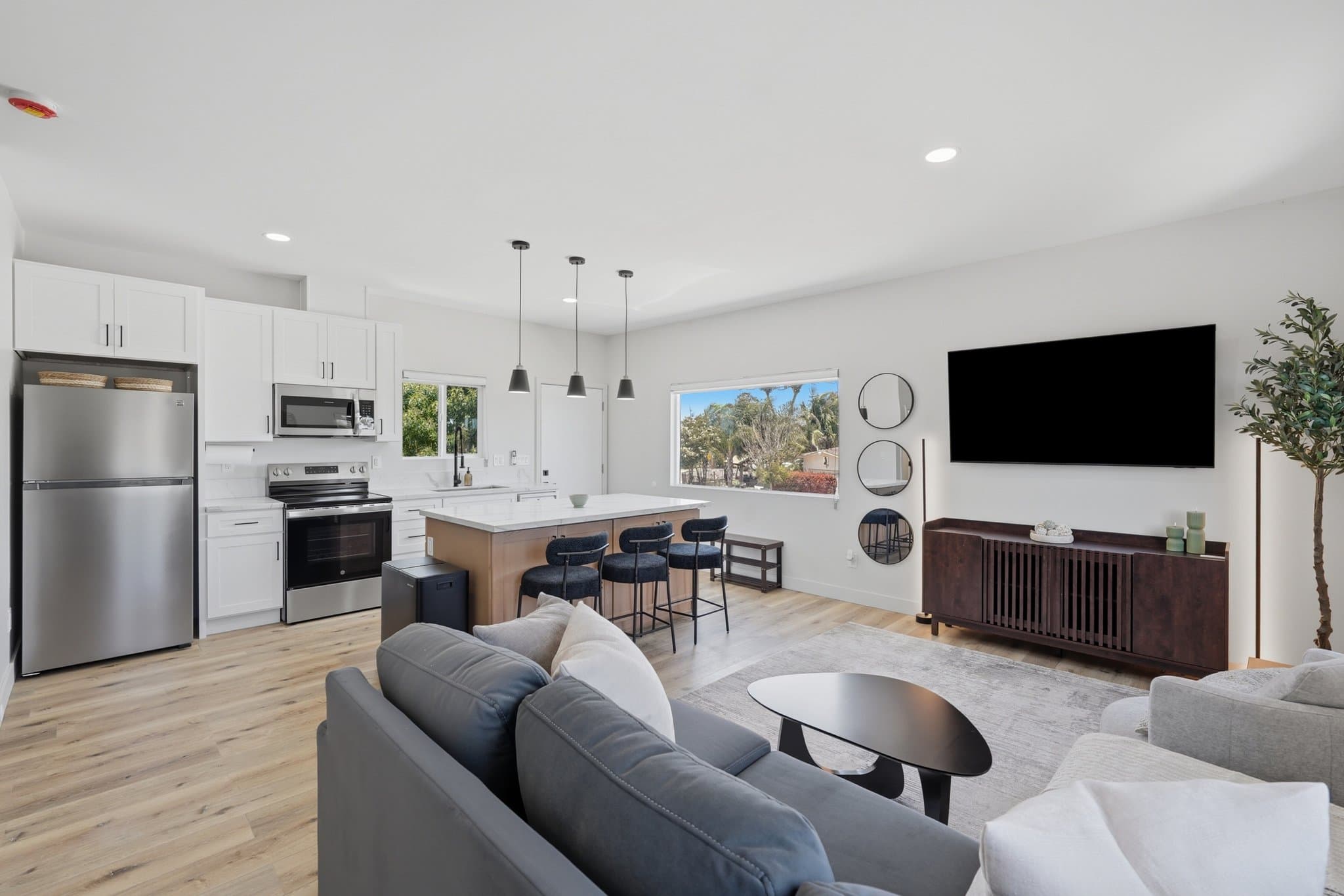 Chula Vista Multiplex: 1038 Second Avenue Unit #2