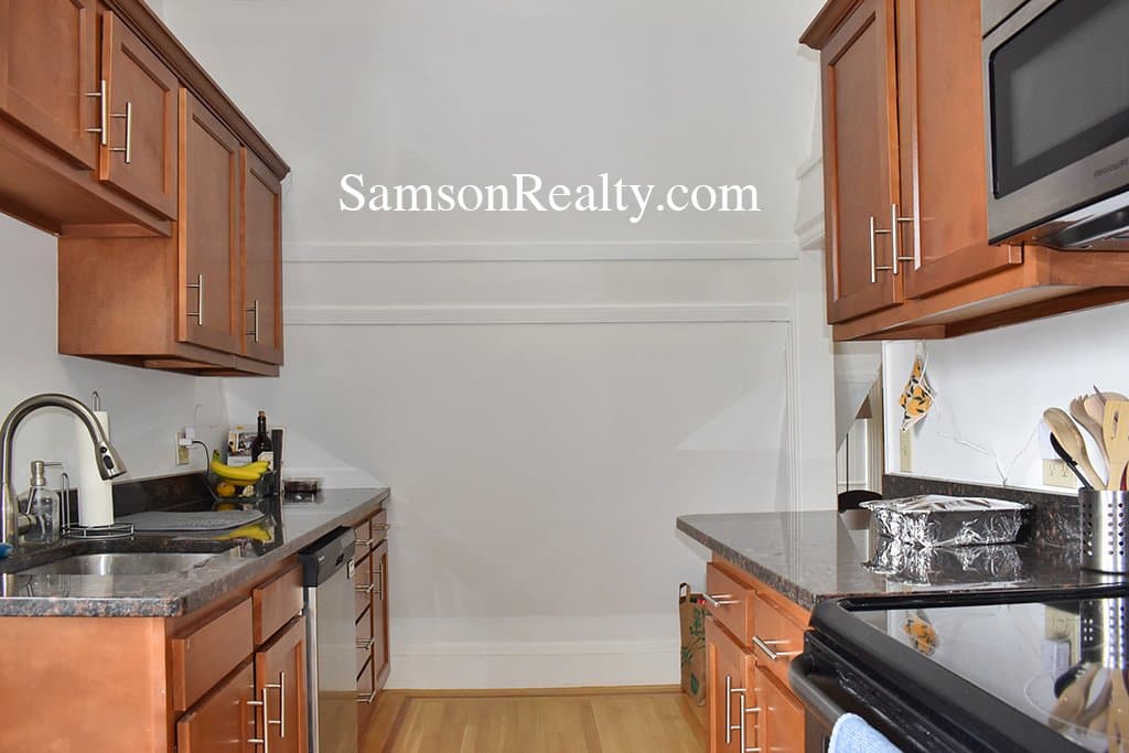 Providence Condo: 420 Angell