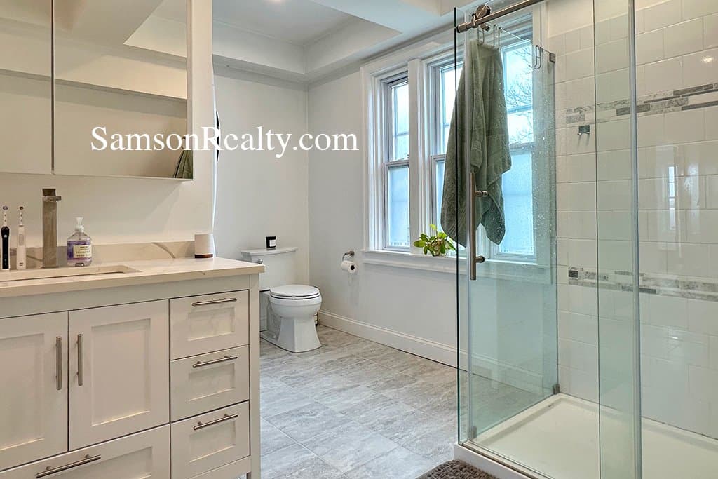 Providence Condo: 420 Angell