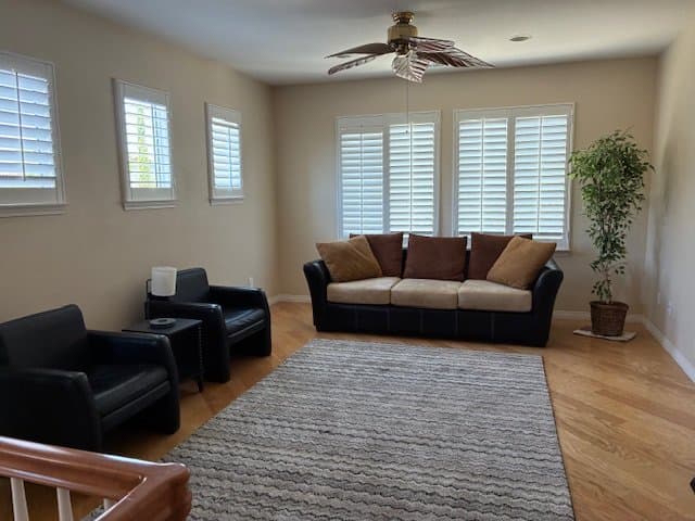 Camarillo House: 3047 Bridgehampton Way