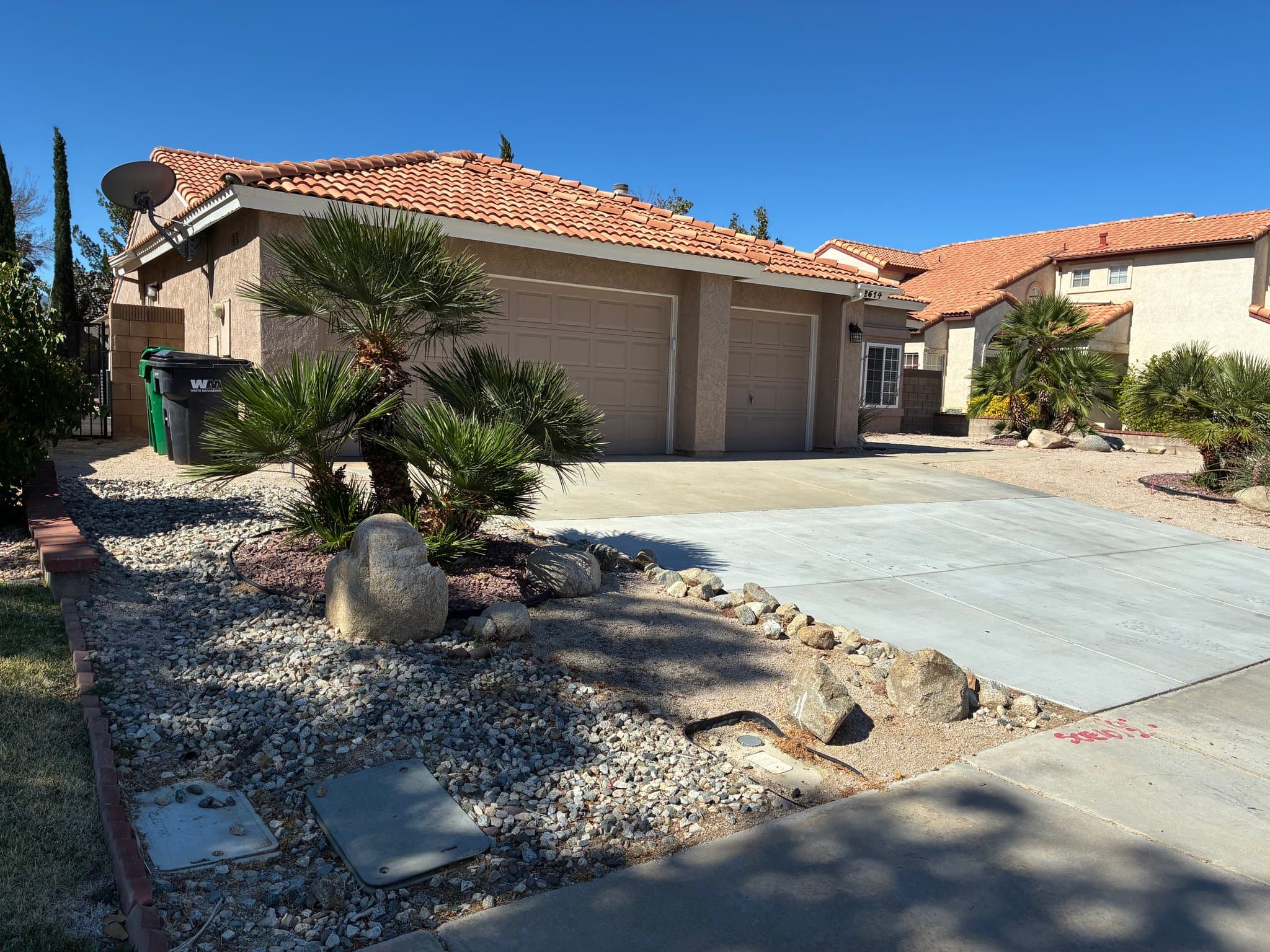 Palmdale House: 2614 Sycamore Ln.