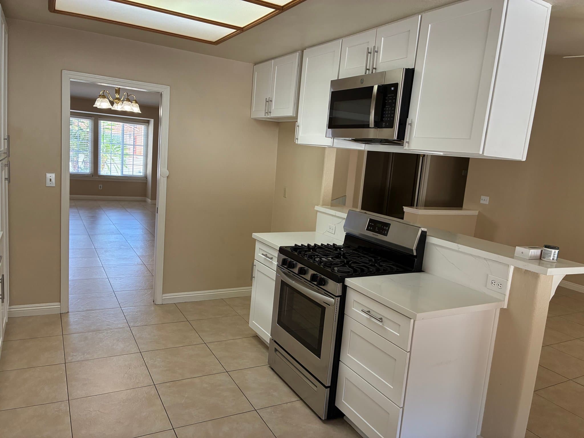 Palmdale House: 2614 Sycamore Ln.
