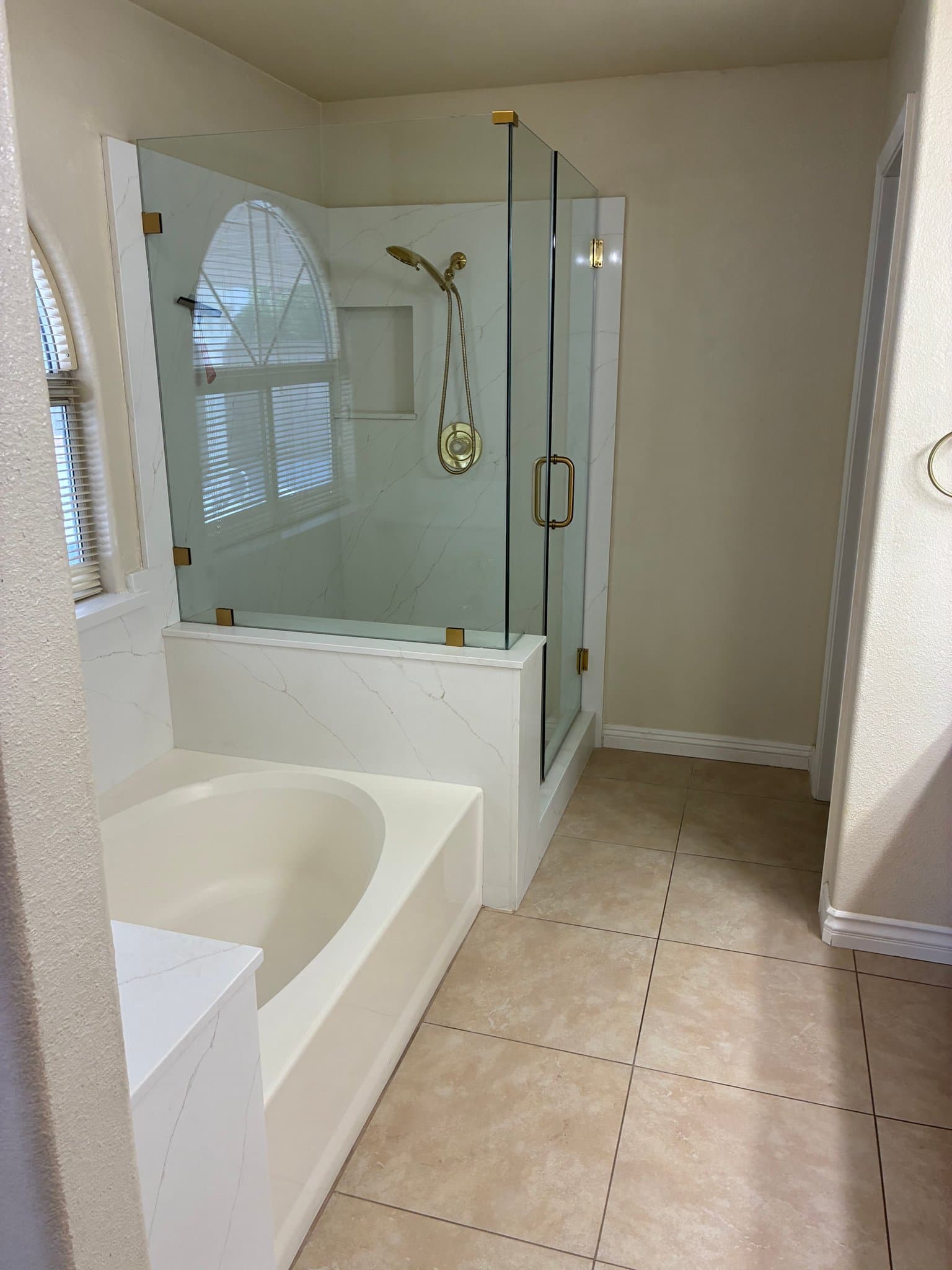 Palmdale House: 2614 Sycamore Ln.