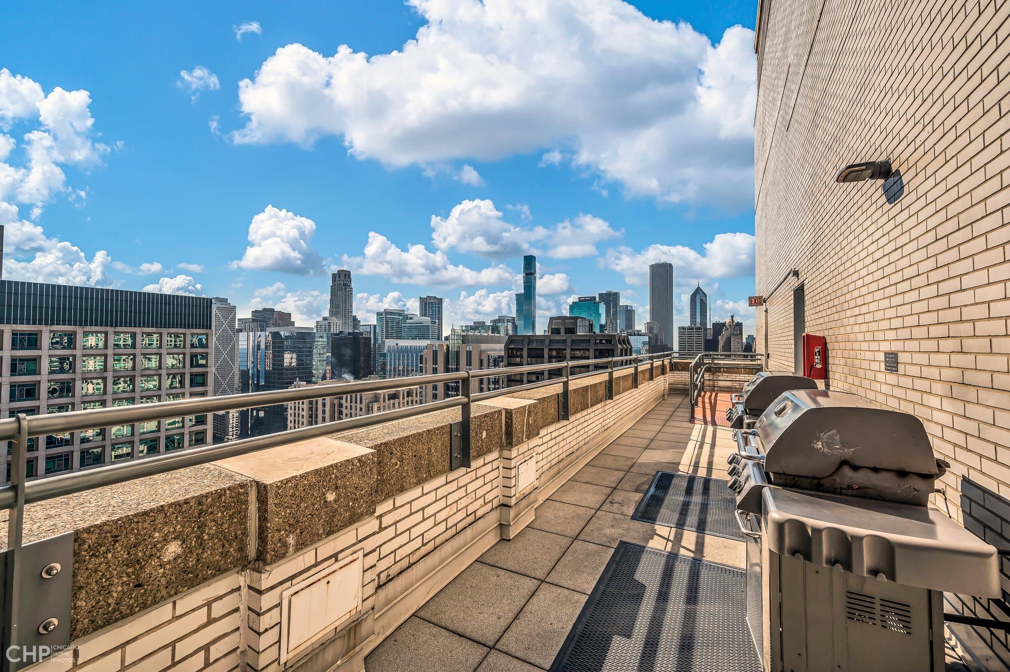 Chicago Condo: 777 North Michigan