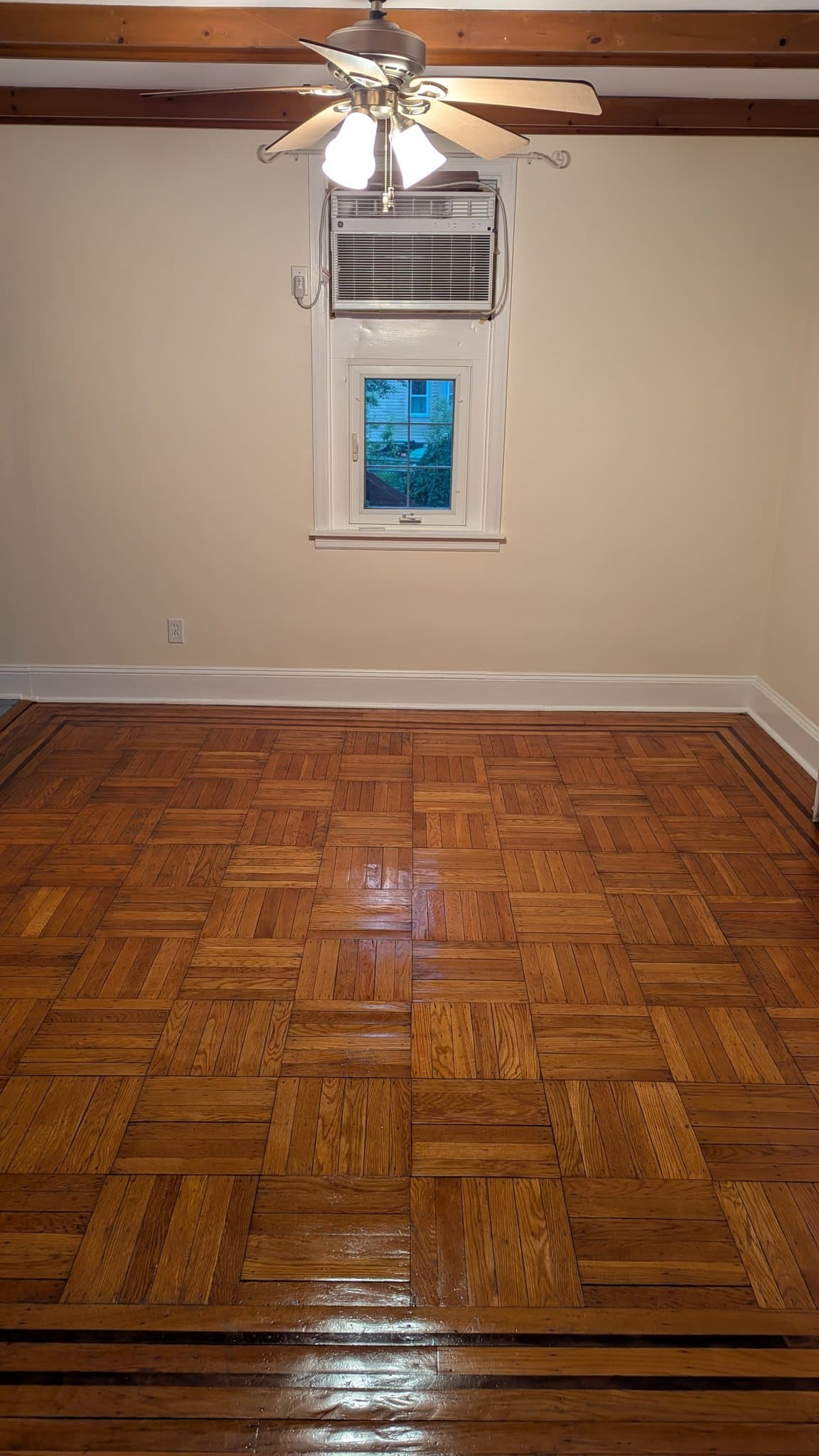 Pottstown House: 828 N Washington St