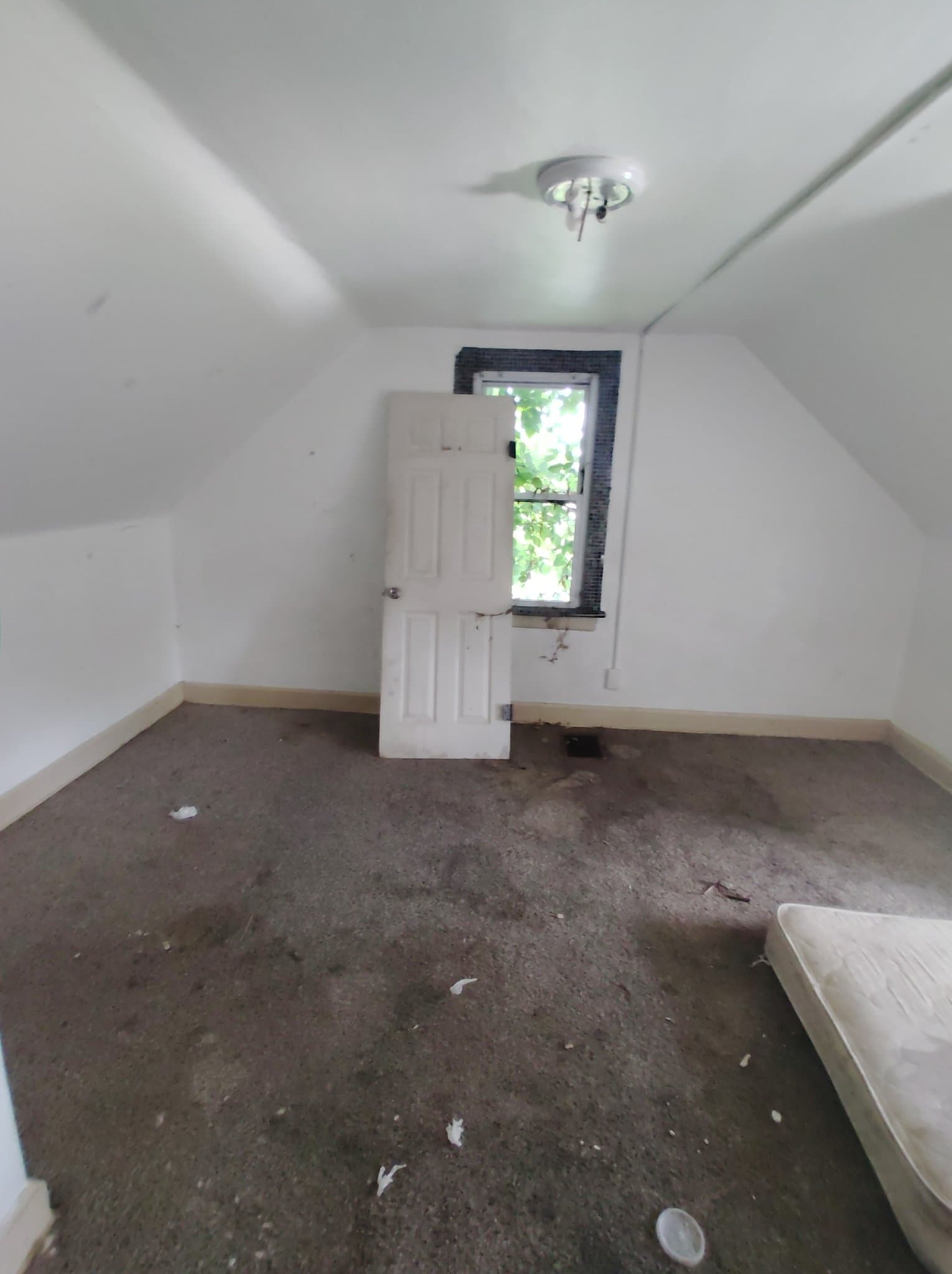 St. Louis House: 3729 Avondale Avenue
